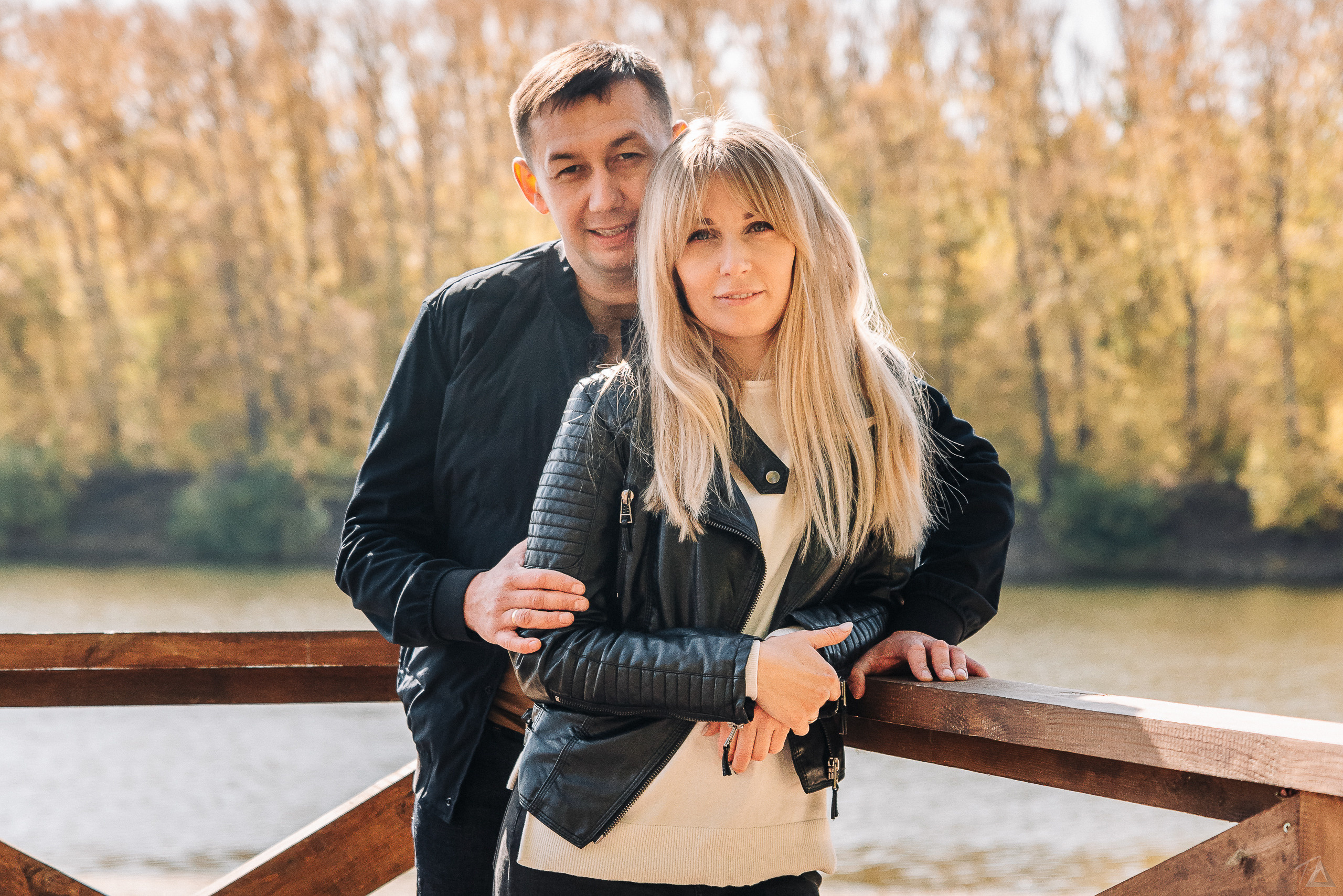 Ренат, Любовь, Демид и (его незаметно, но он есть🤔) Марк. Производство фото и видео