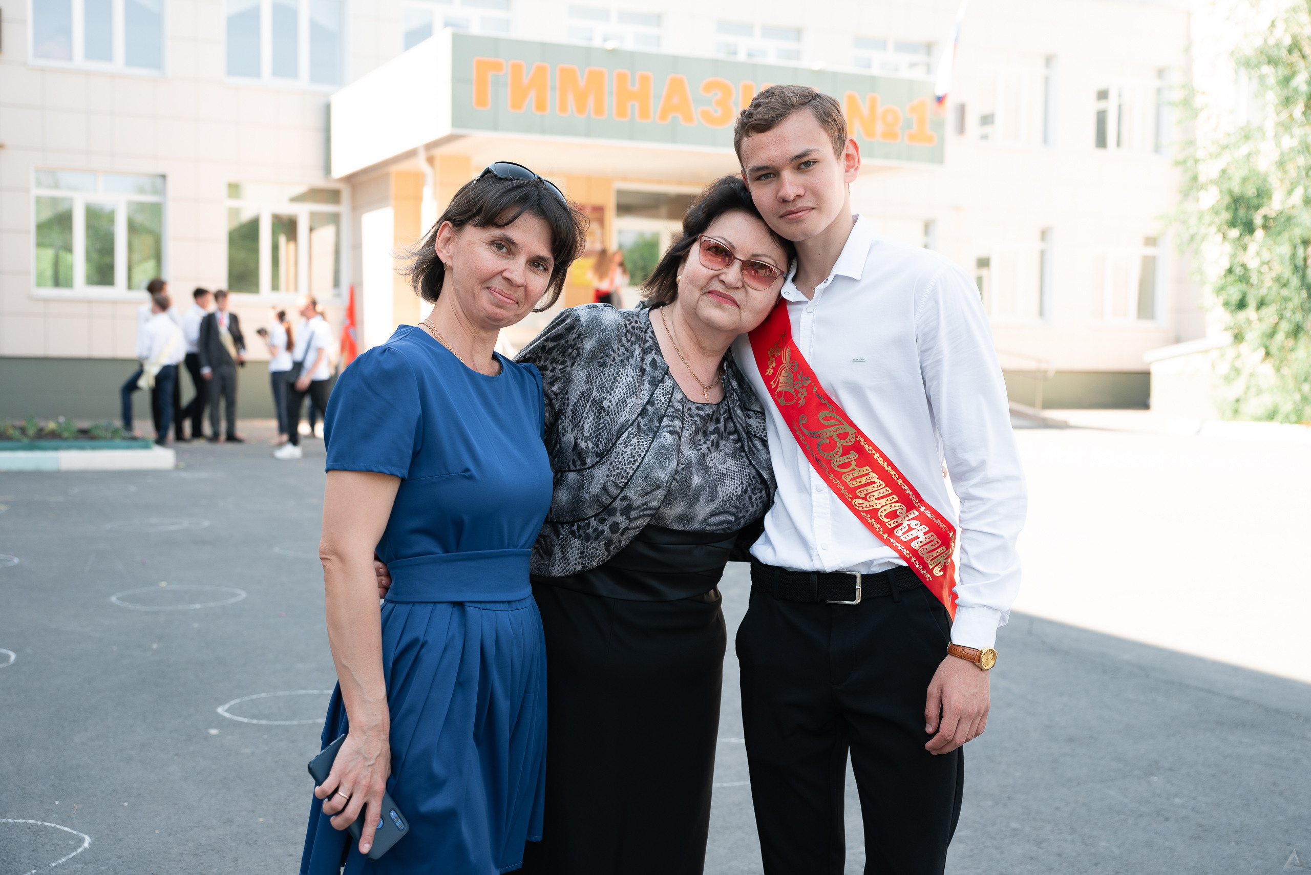 Гимназия. Последний звонок 2021. Производство фото и видео