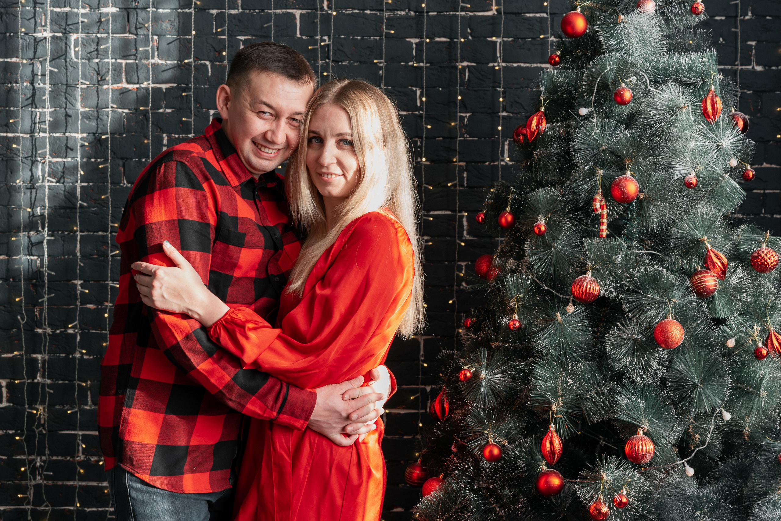 Ренат, Любовь, Демид и Марк👨‍👩‍👧‍👦🎄🎁🎉. Производство фото и видео