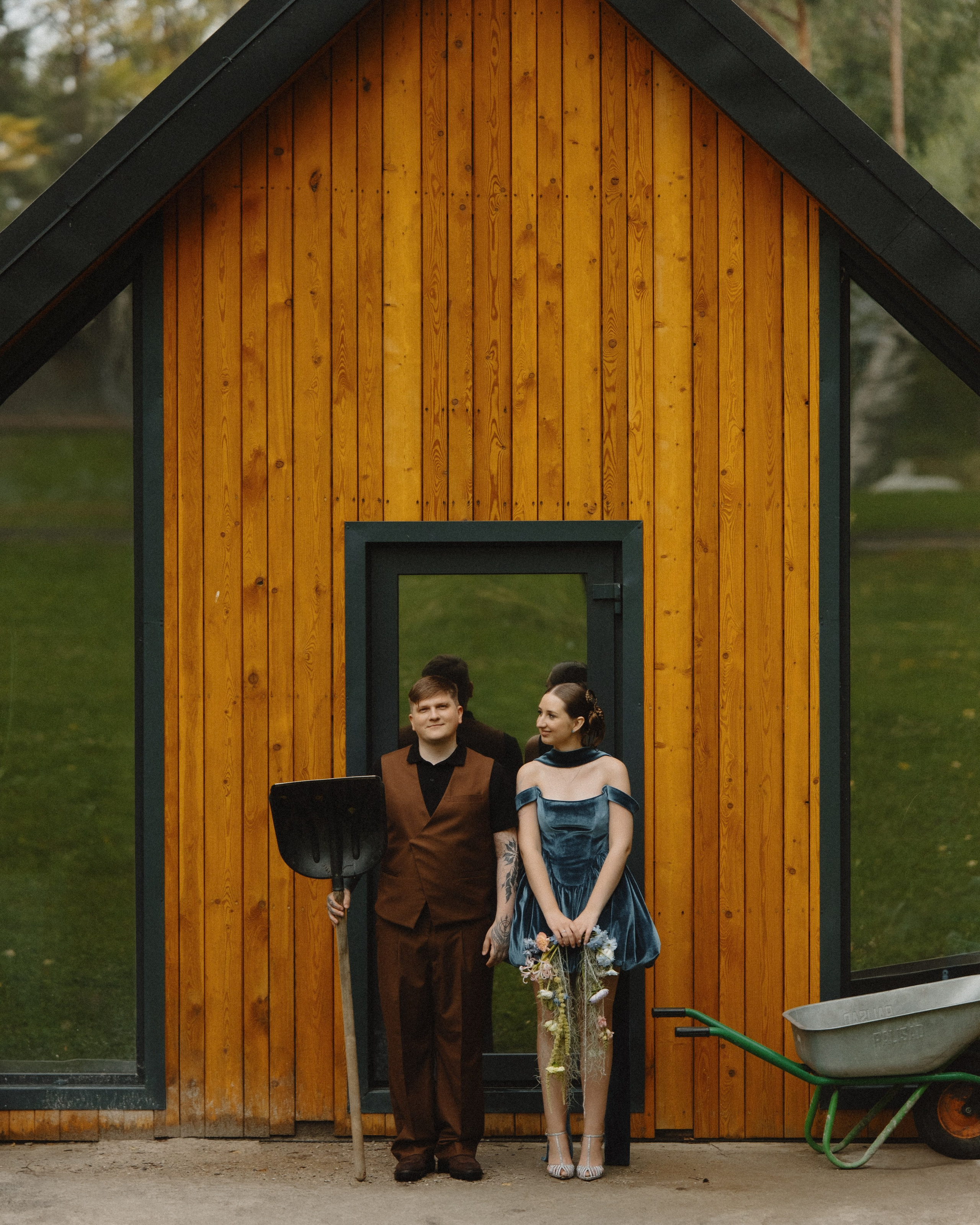 Саша. Свадебные платья