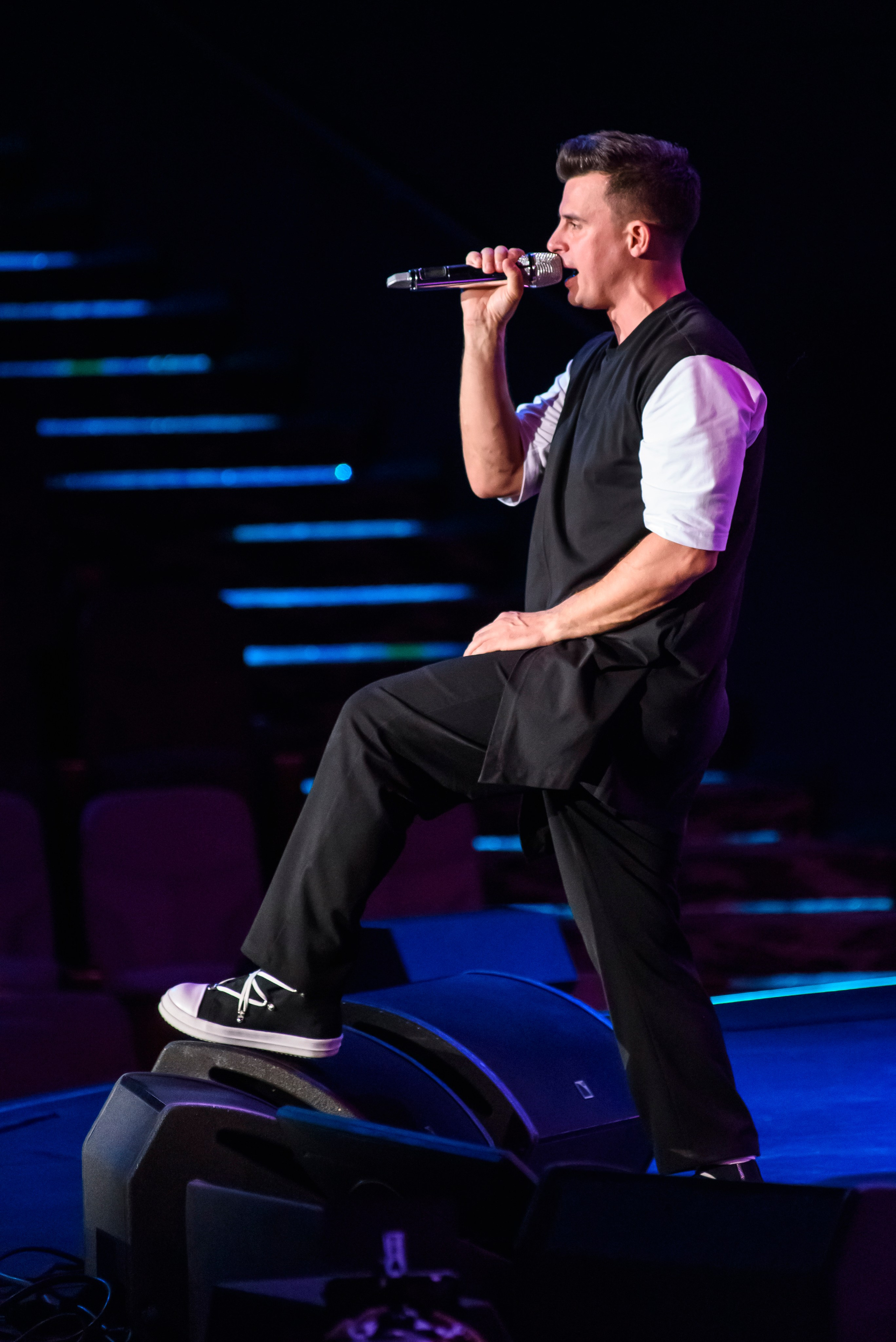 Кирилл Туриченко — Вегас Сити Холл. Бренд-фотограф для экспертов и блогеров в Москве Влада Горбовская