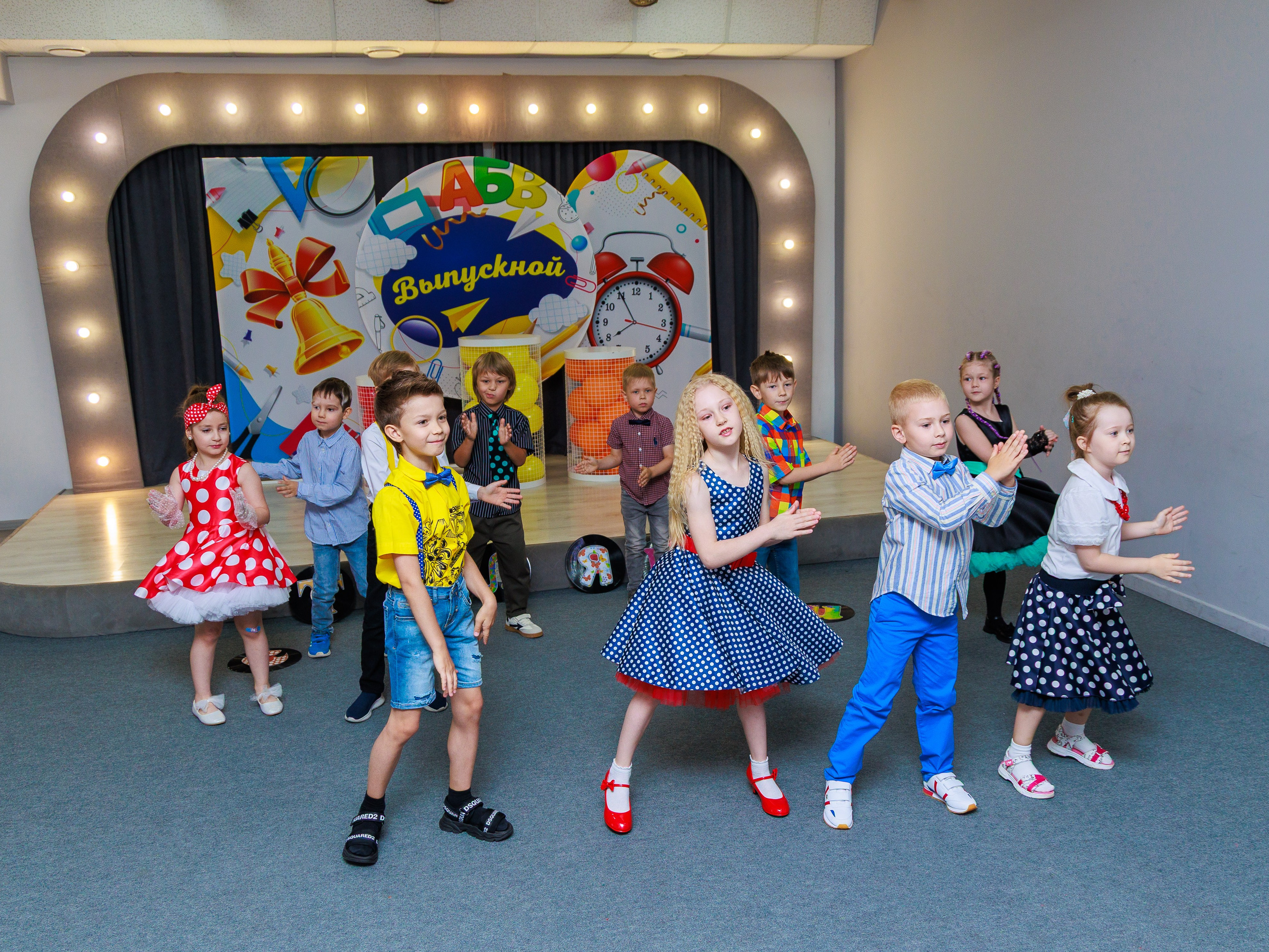 Репортаж детских праздников. Sport Art Foto