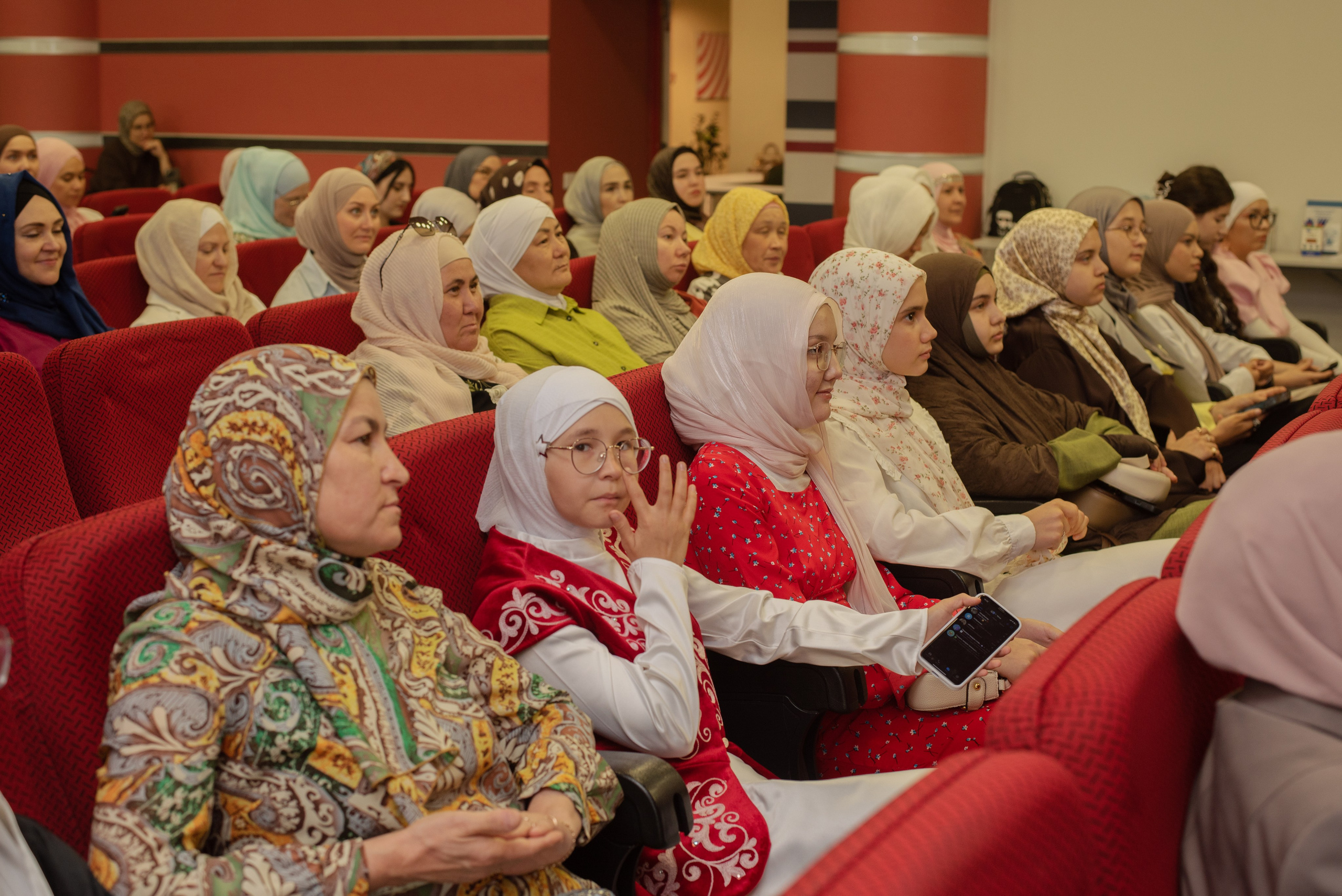 XIV Всероссийский съезд женских мусульманских организаций. Лина Курочка — ваш фотограф