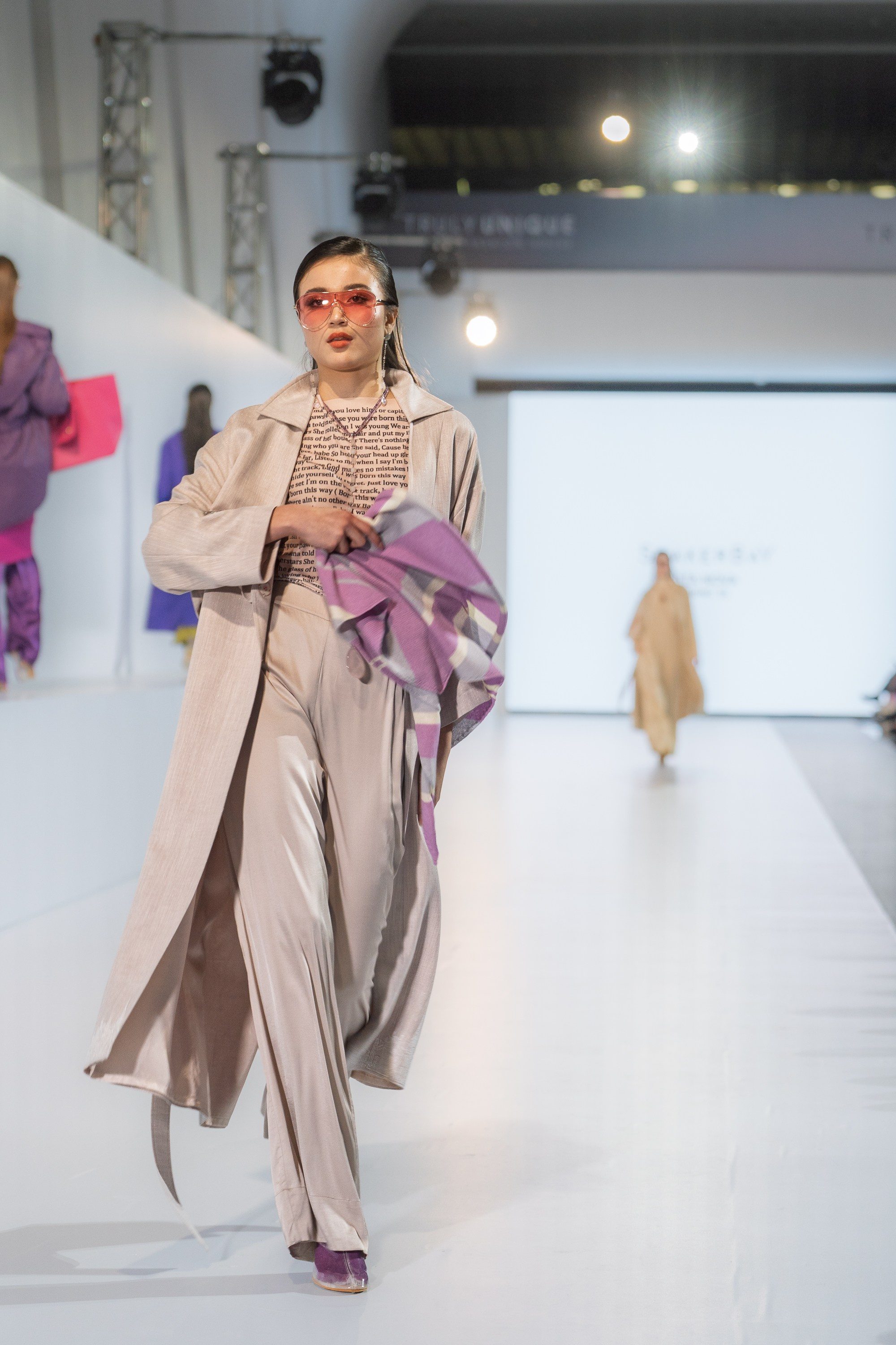 Shakerbay Vita Nova. Сайт Алматинского НЮ АРТ, будуар и фэшн фотографа Дениса Карпенко