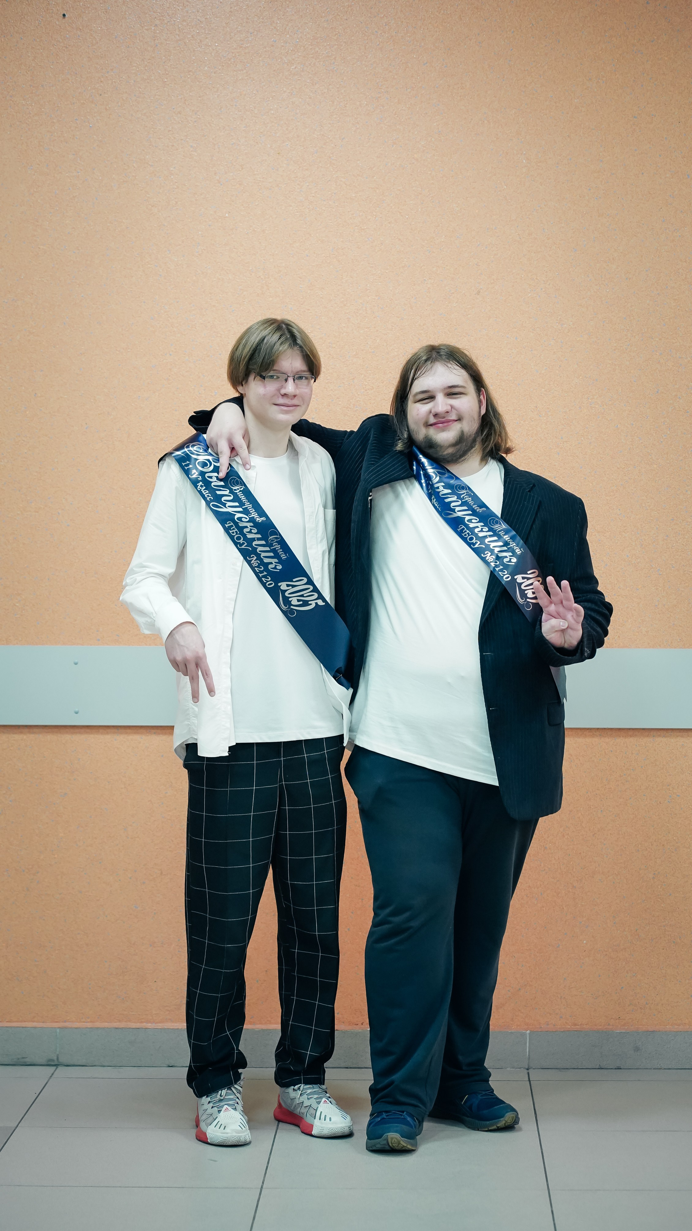 11 У Последний звонок. Семейный и детский фотограф в Москве (Тинао) Галкина Алевтина