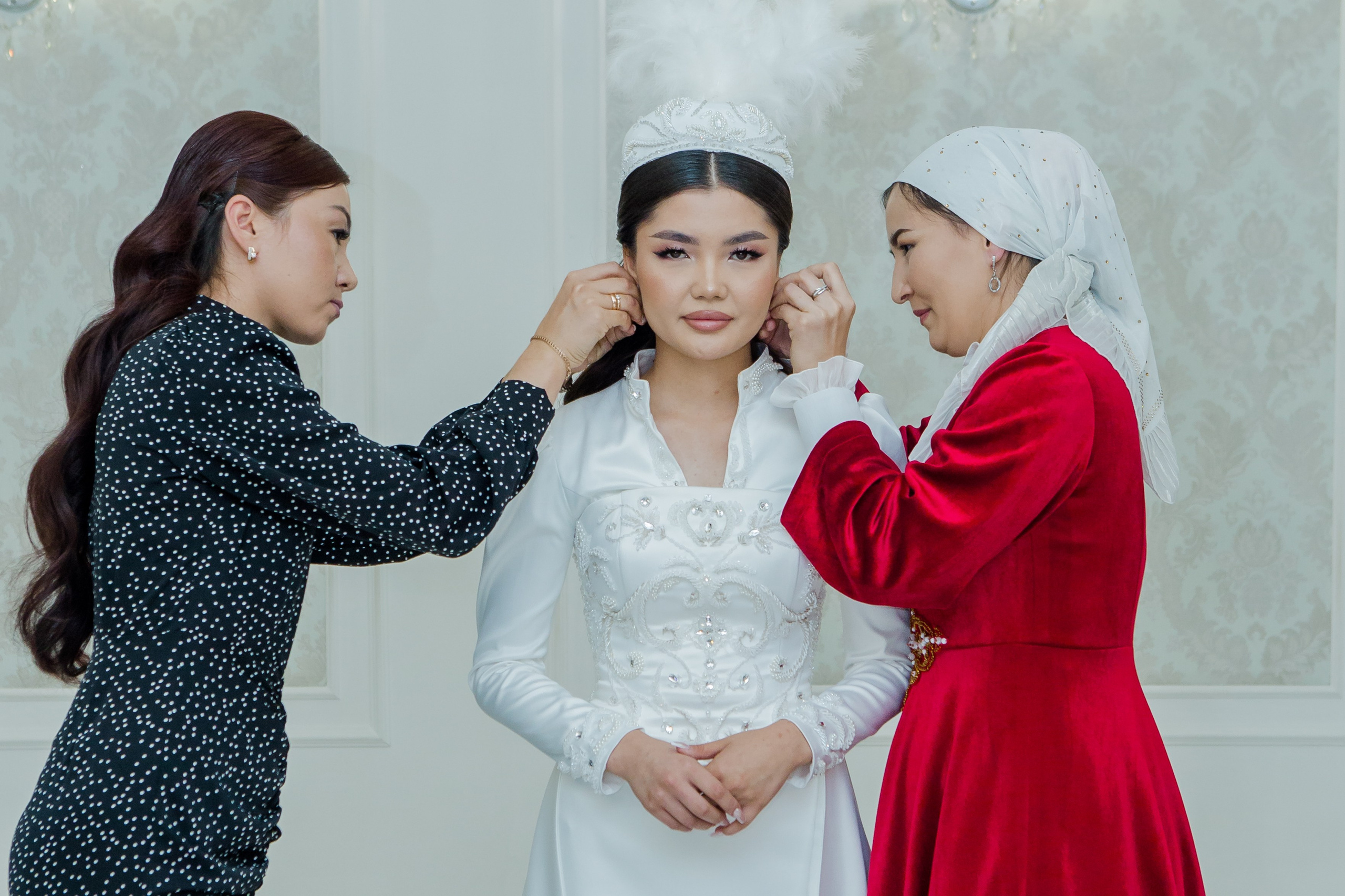 QYZ UZATU ZHADYRA. Свадебный и репортажный фотограф в Астане T.Yertay «Nomad media»