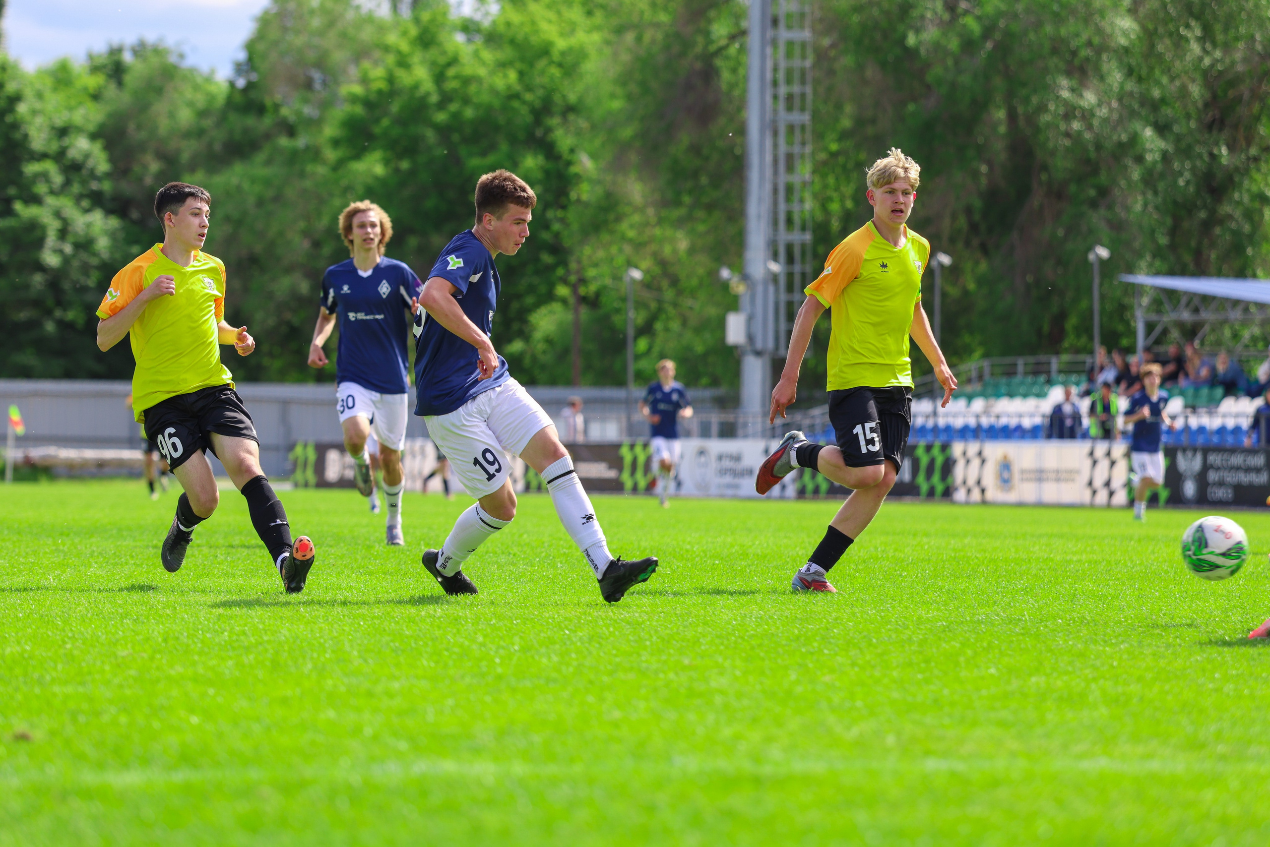 Юношеская футбольная лига Поволжье U-16. Крылья Советов — Волга