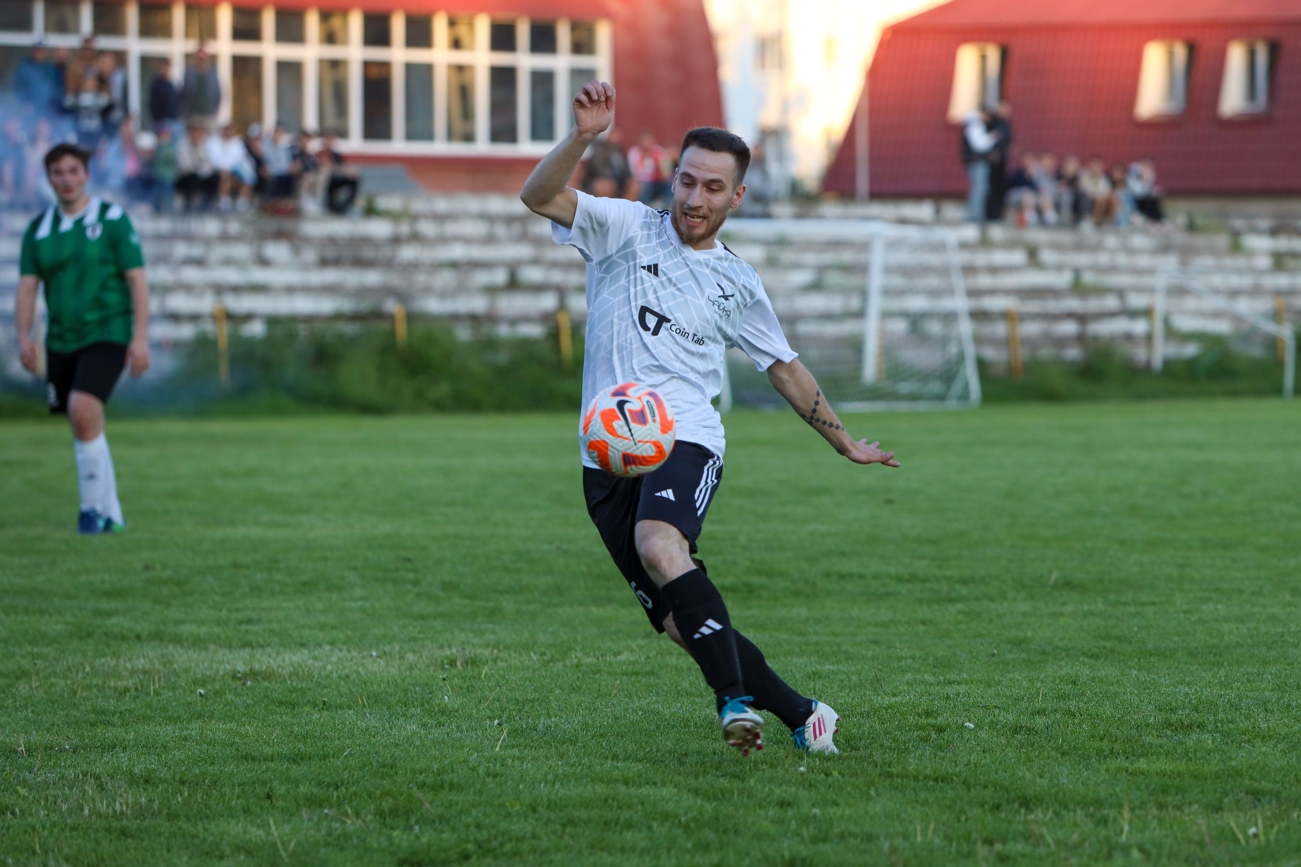 Чайка — Торпедо. Взрослое первенство города по футболу. Спортивный фотограф в Самаре