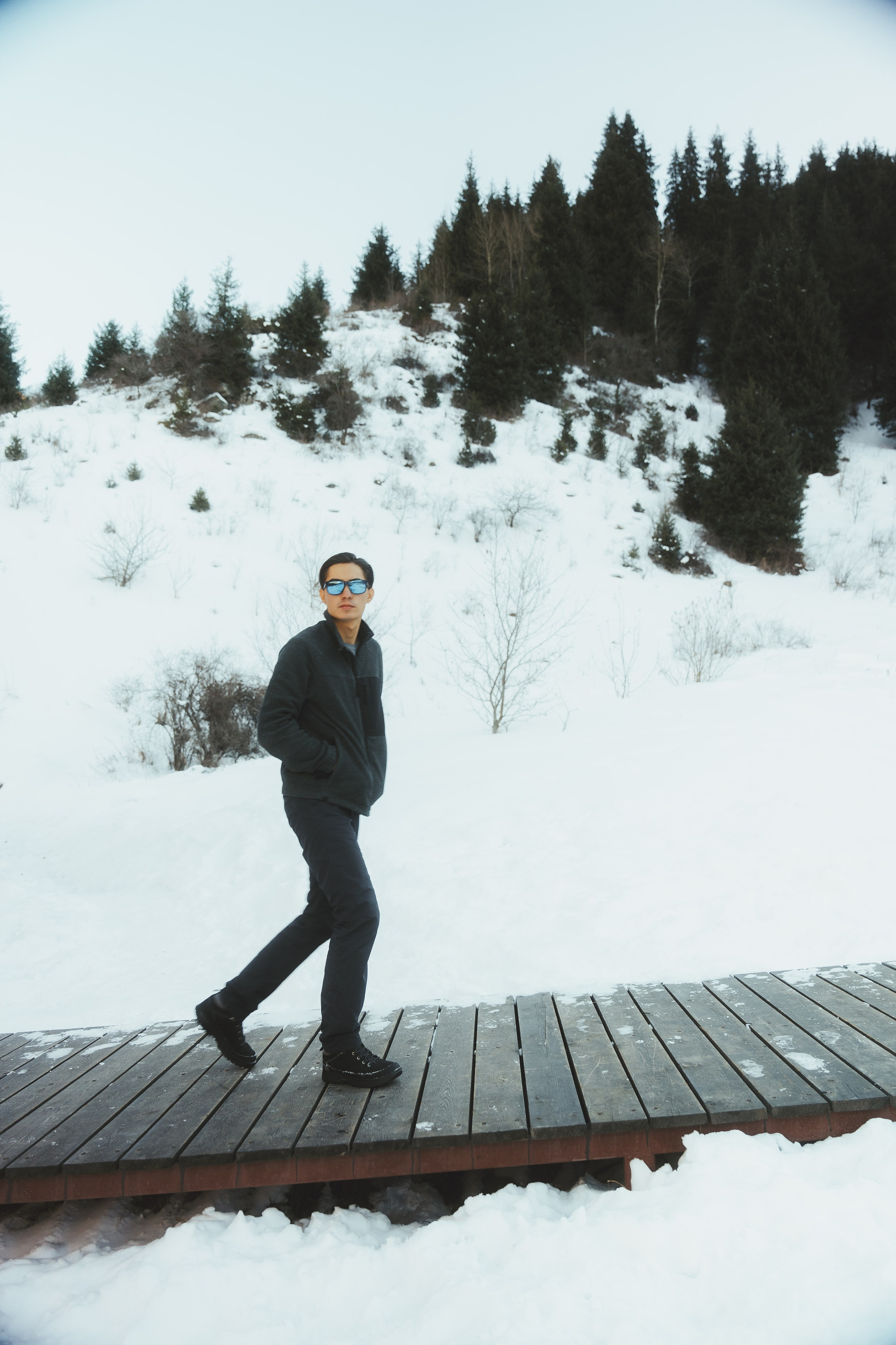 Одежда — Лукбук / Кампейн