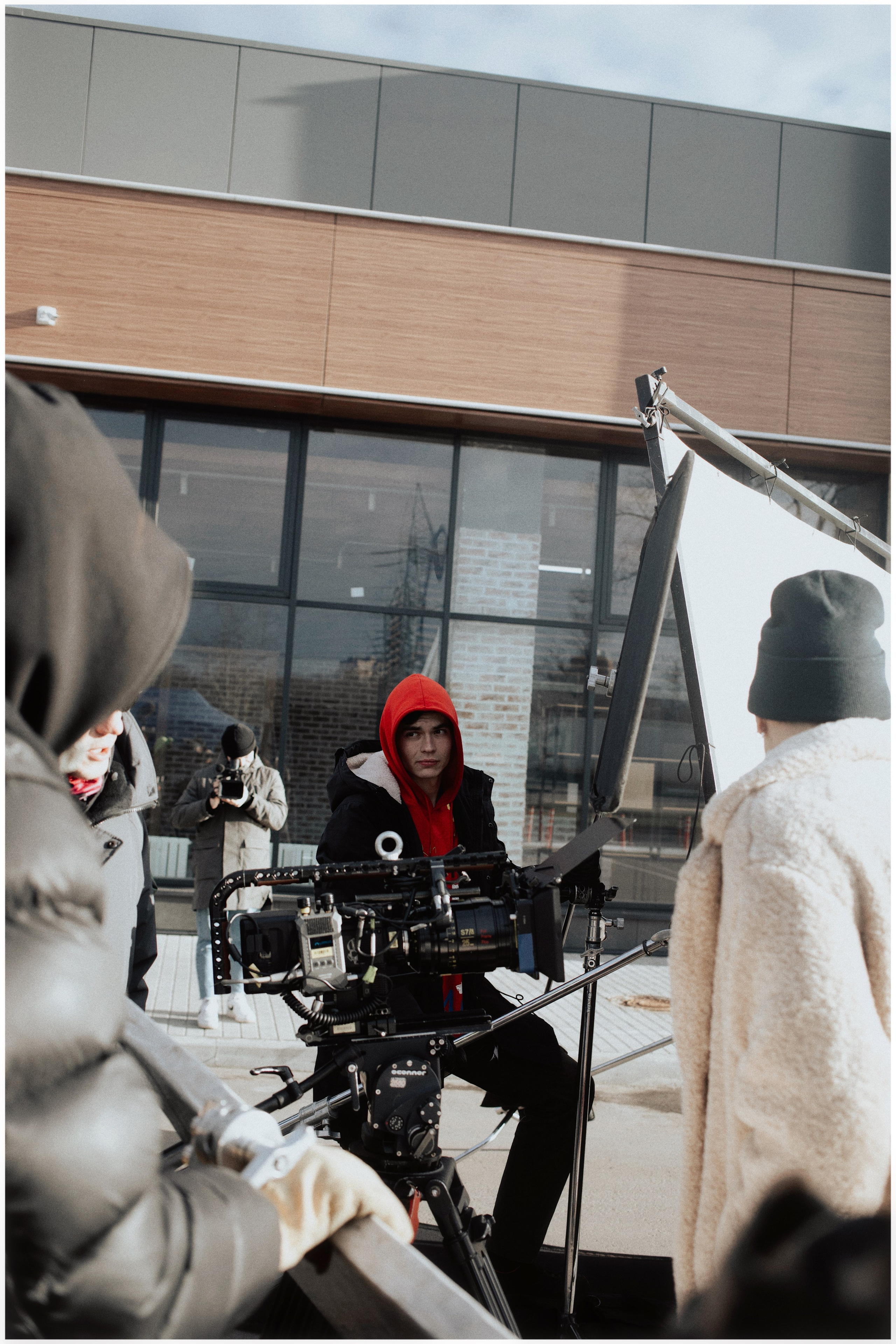 Behind the scenes. Portrait and backstage photographer Nina Crane