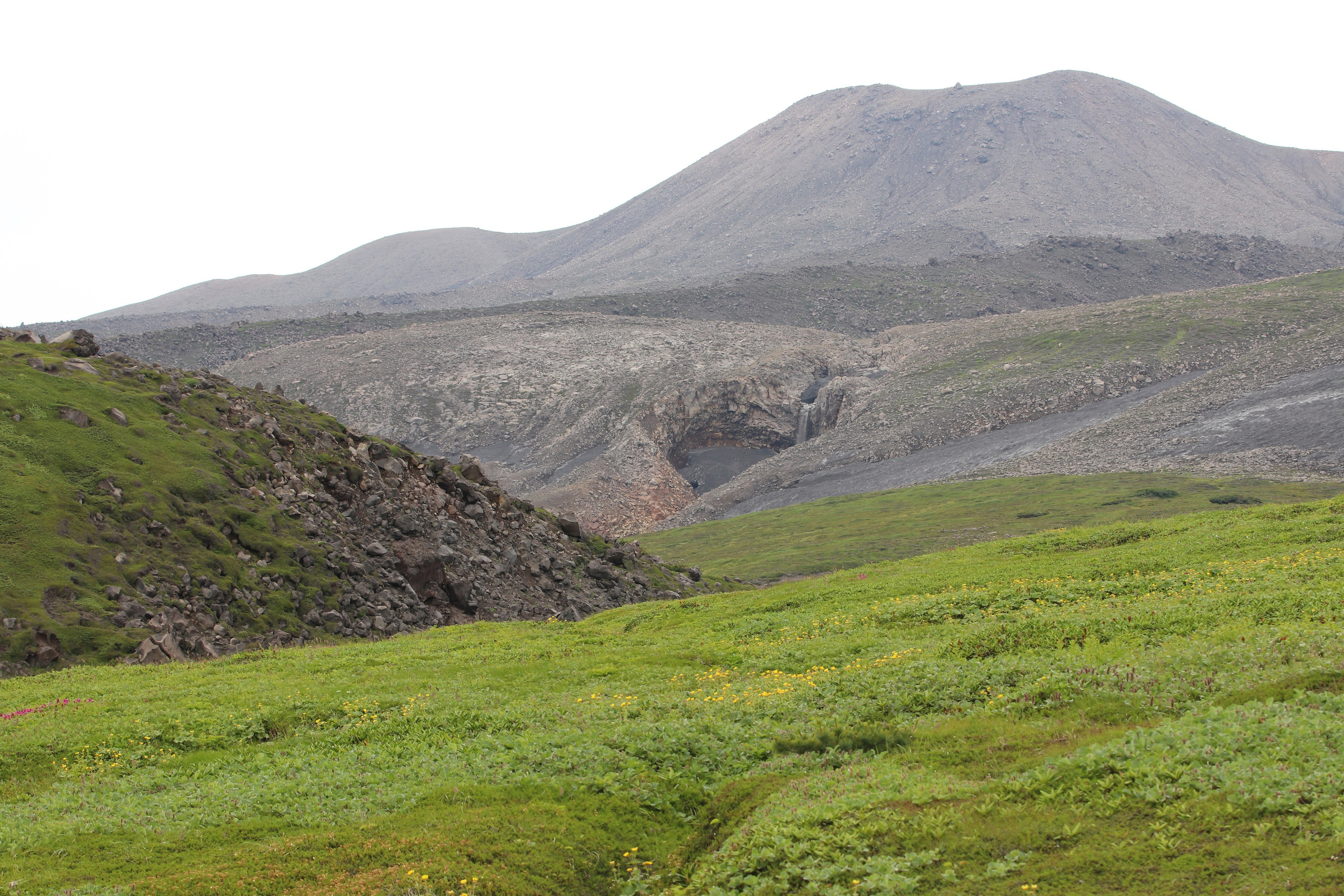 Камчатка и о. Парамушир. Июль 2024. Путешественник-фотограф из Санкт-Петербурга Татьяна Свистулина
