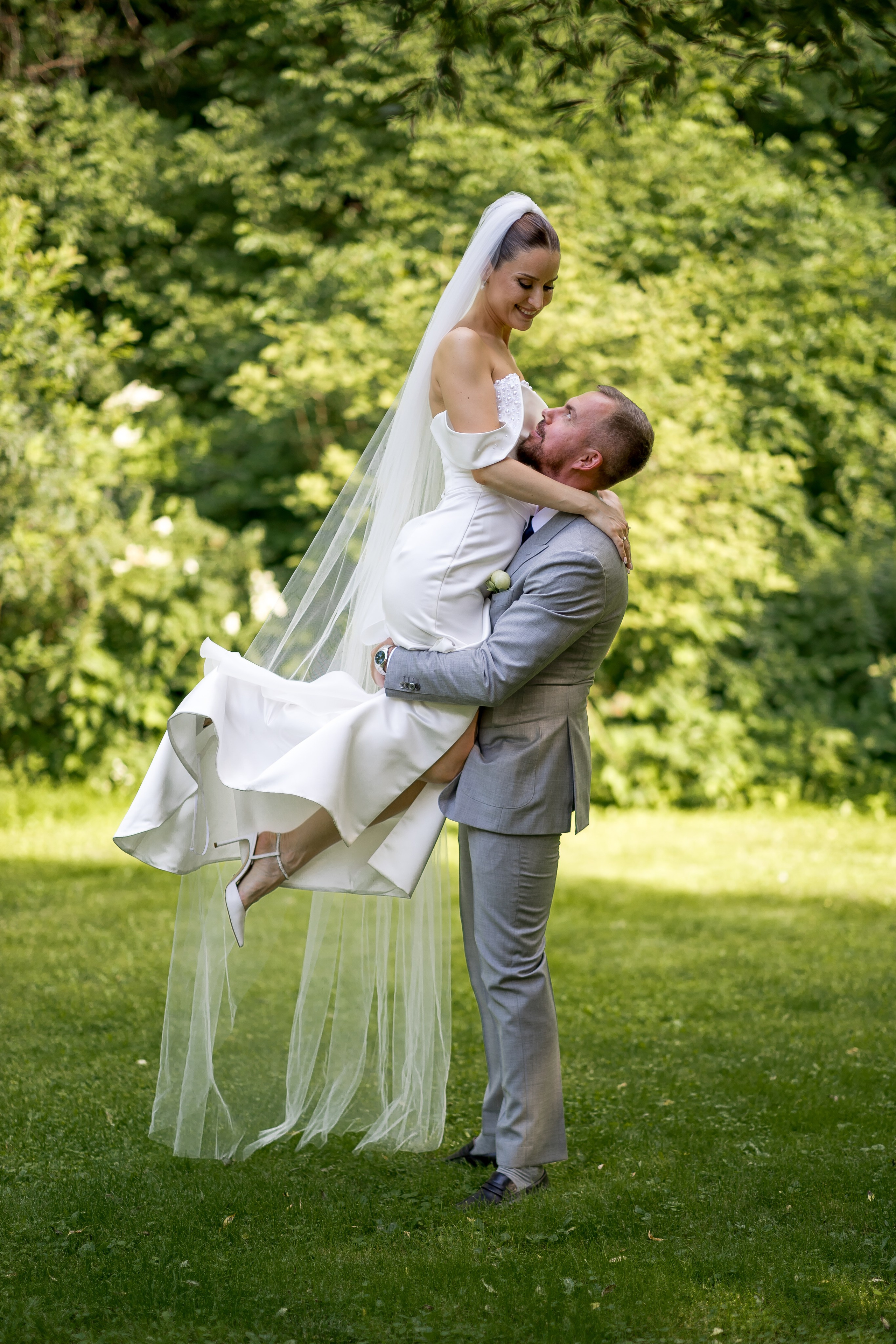 Роман и Елена. Фотограф FOTOBANKA