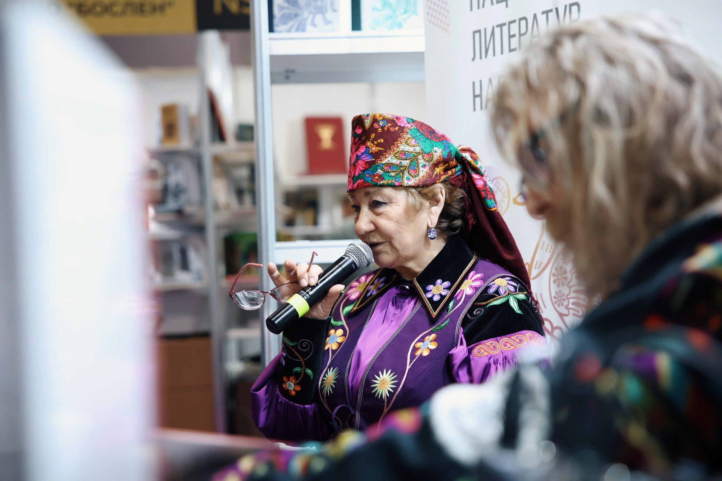 Красноярская книжная ярмарка (КРЯКК). Семейный и репортажной фотограф в Красноярске и Москве Виктор Бабинцев