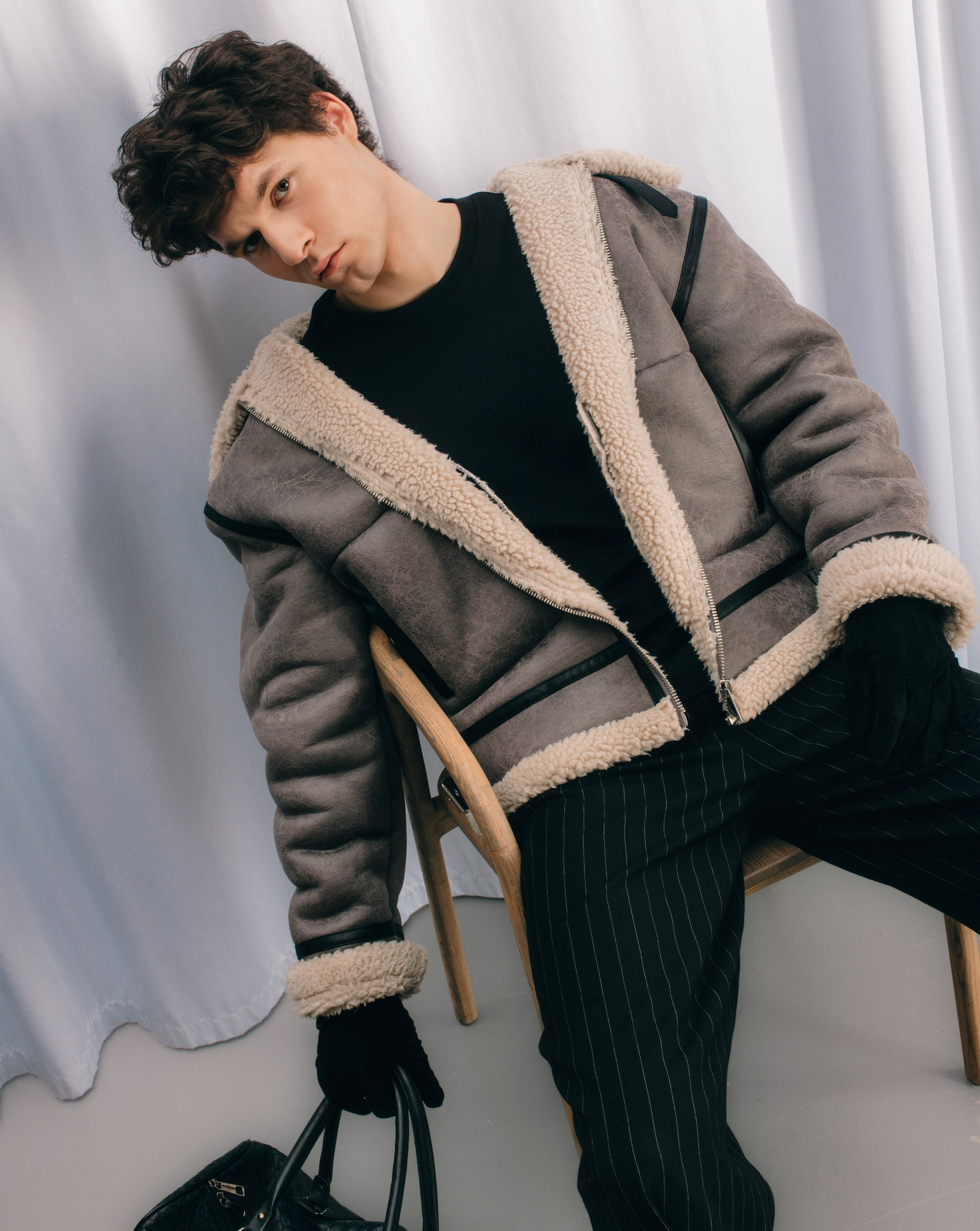 8 образов дублёнка. Лев Лекомцев модель