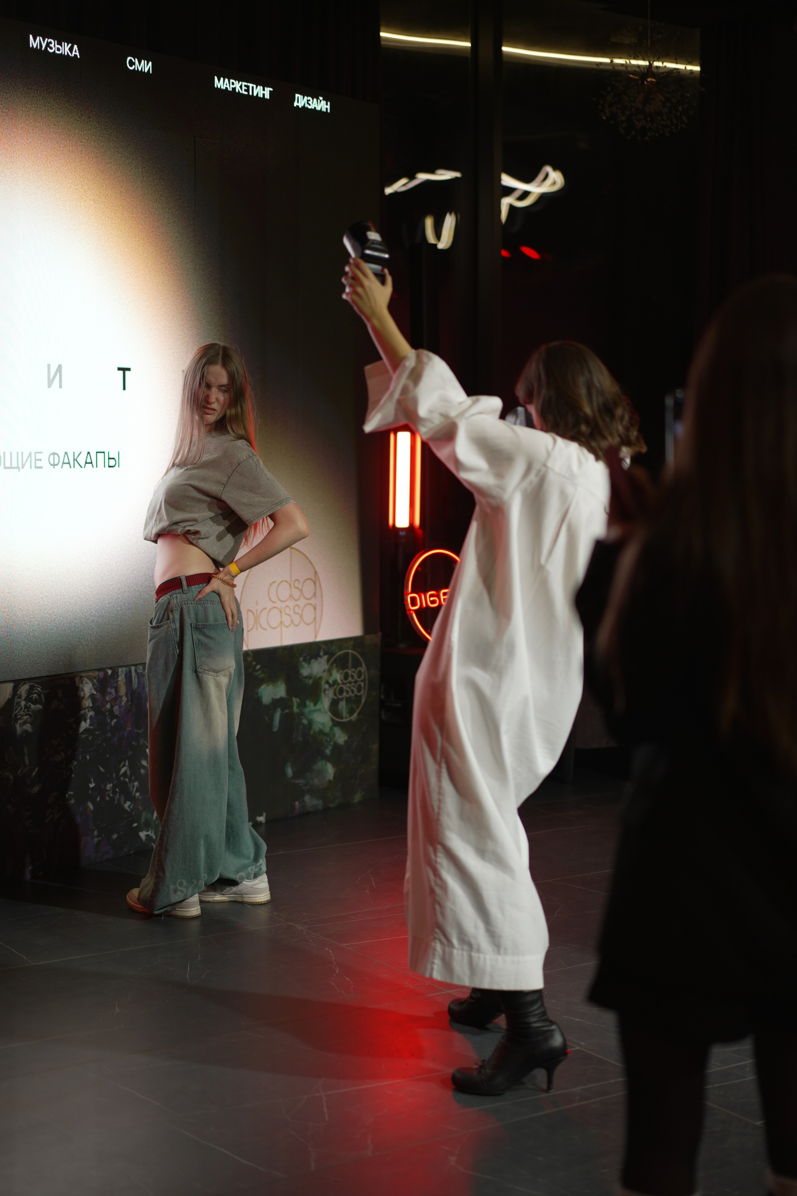 SОФИТЫ | 03.11. Фотограф, оператор и рилсмейкер в Москве — Ася Палагута