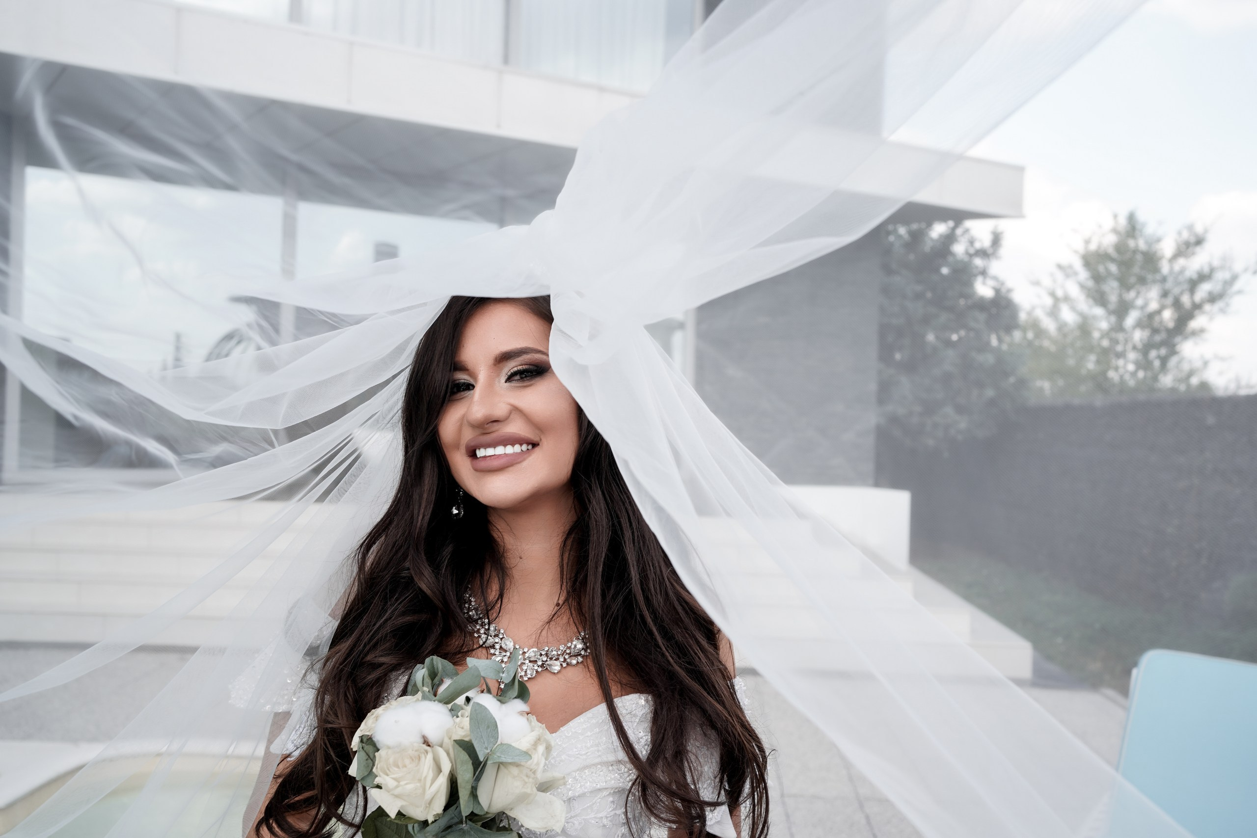 Свадебная фотосессия на Вилле Рублева в Ростове-на-Дону. Фотограф Алёна Чёботова. Свадебный фотограф в Ростове-на-Дону. Таинство Крещения и Венчания, семейные фотосессии. Алёна Чёботова