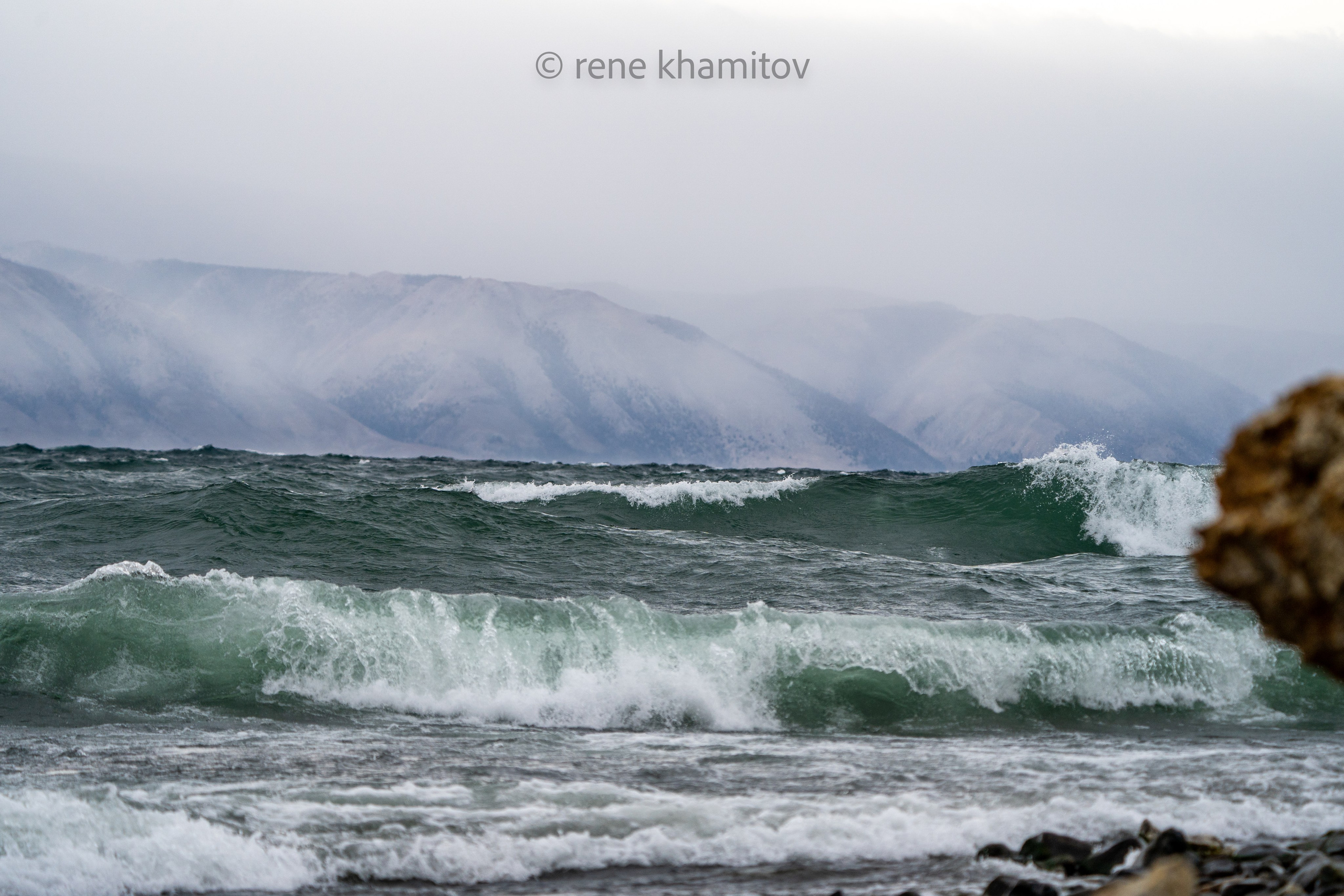 Байкальский шторм 29.09.2026. Pictures of Rene Khamitov