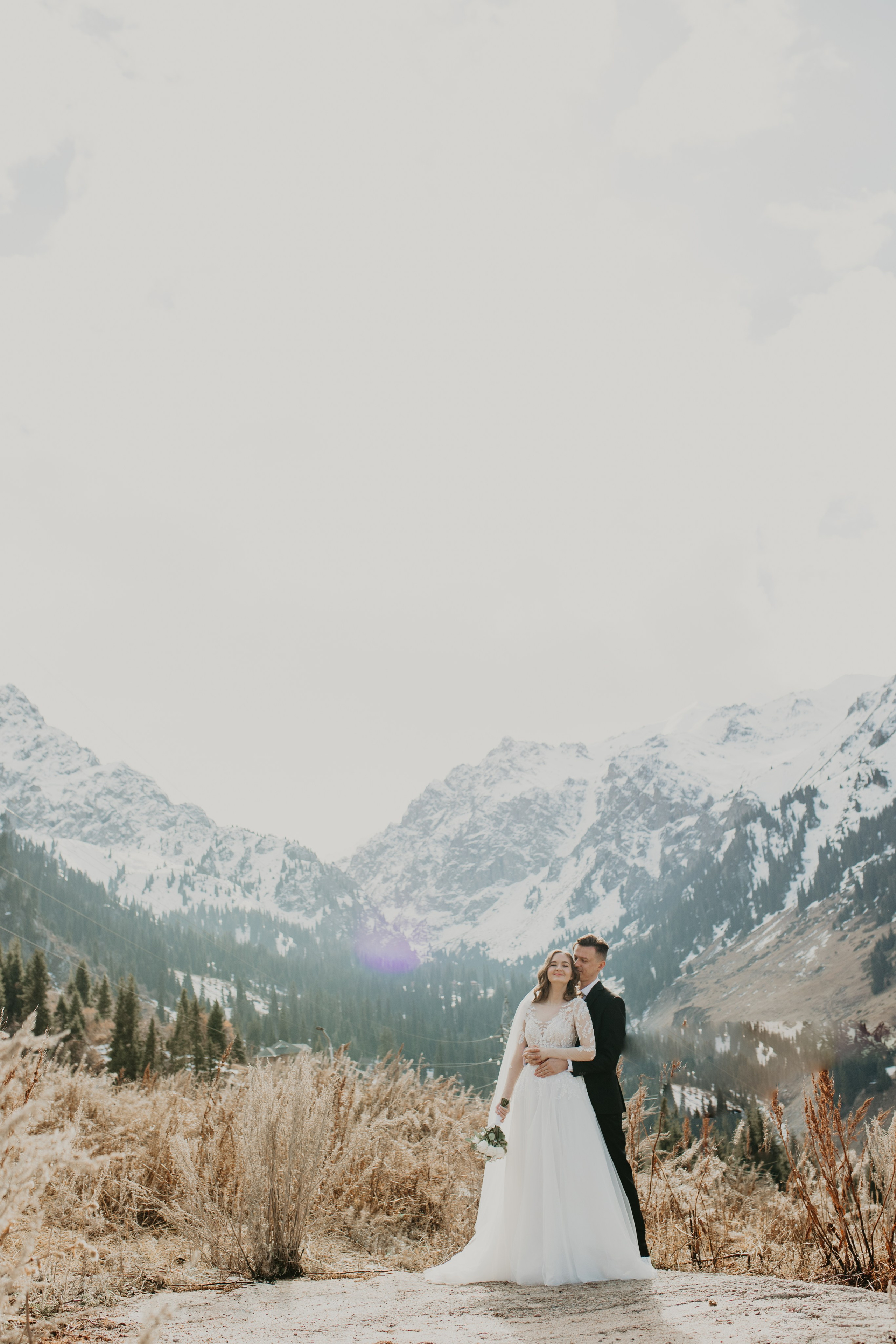 Wedding. Свадебный и семейный фотограф в Алматы Laura Dosmann