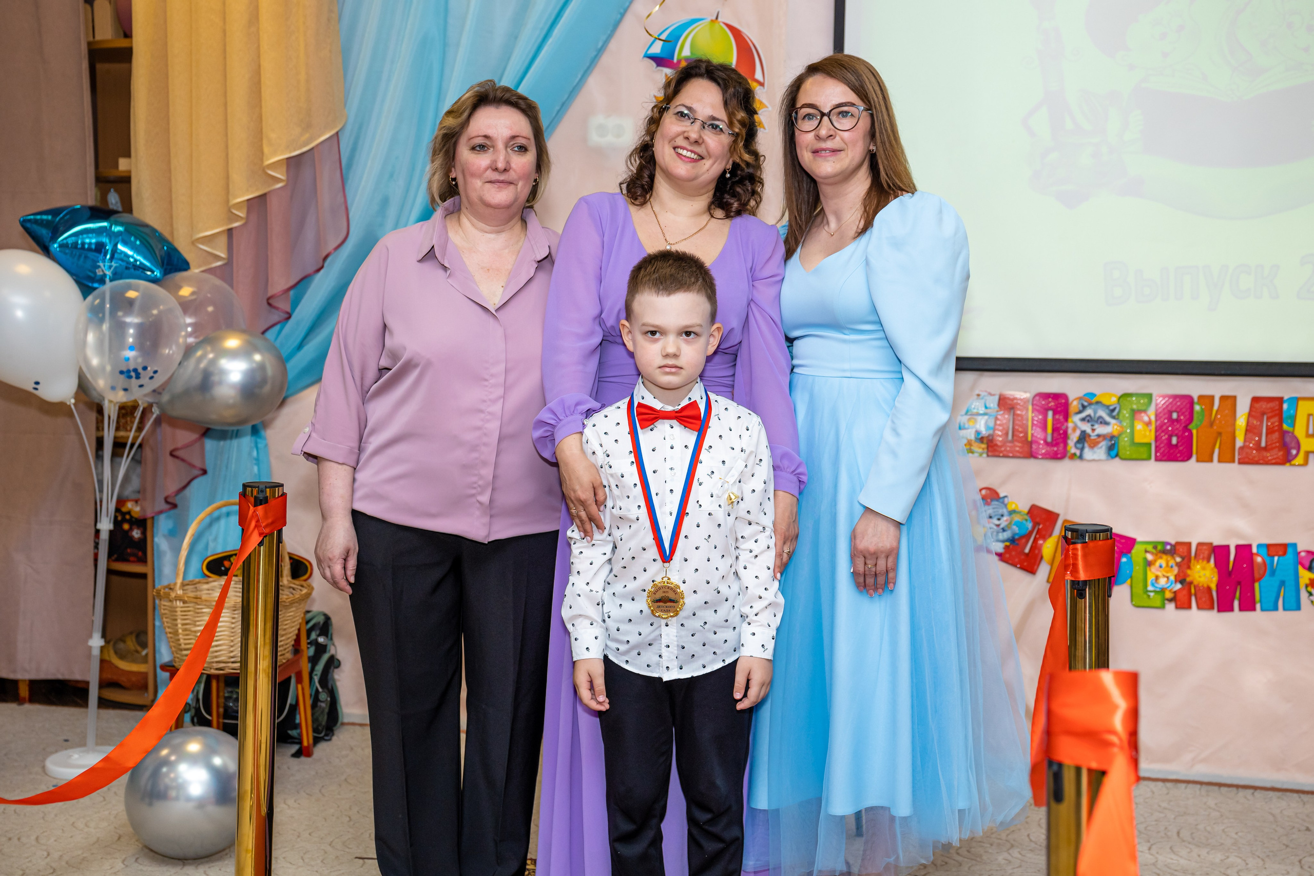 Выпускной в ДС. Ирина Носова - семейный и детский фотограф