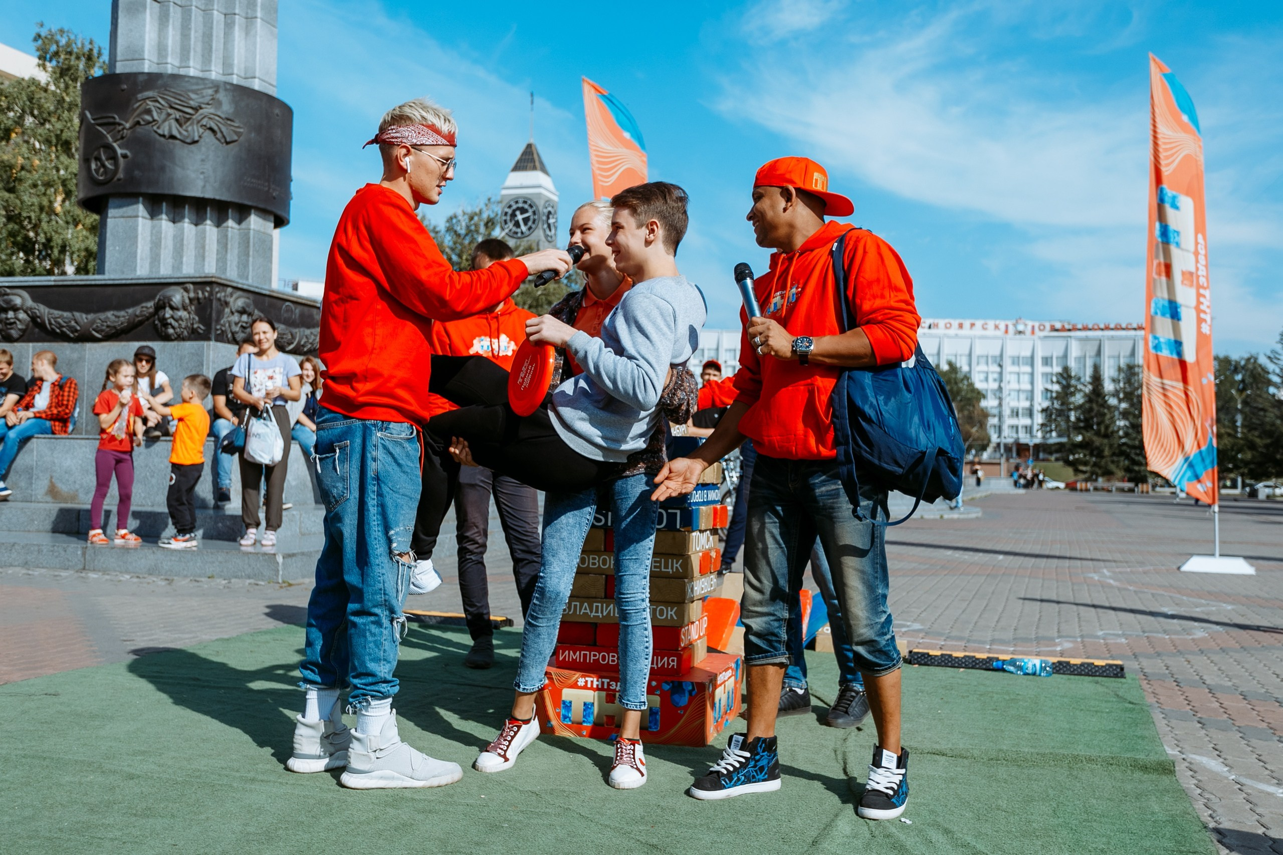 Попади на ТНТ @ Театральная площадь. Репортажный фотограф Максим Полянский. Москва, Санкт-Петербург, Красноярск
