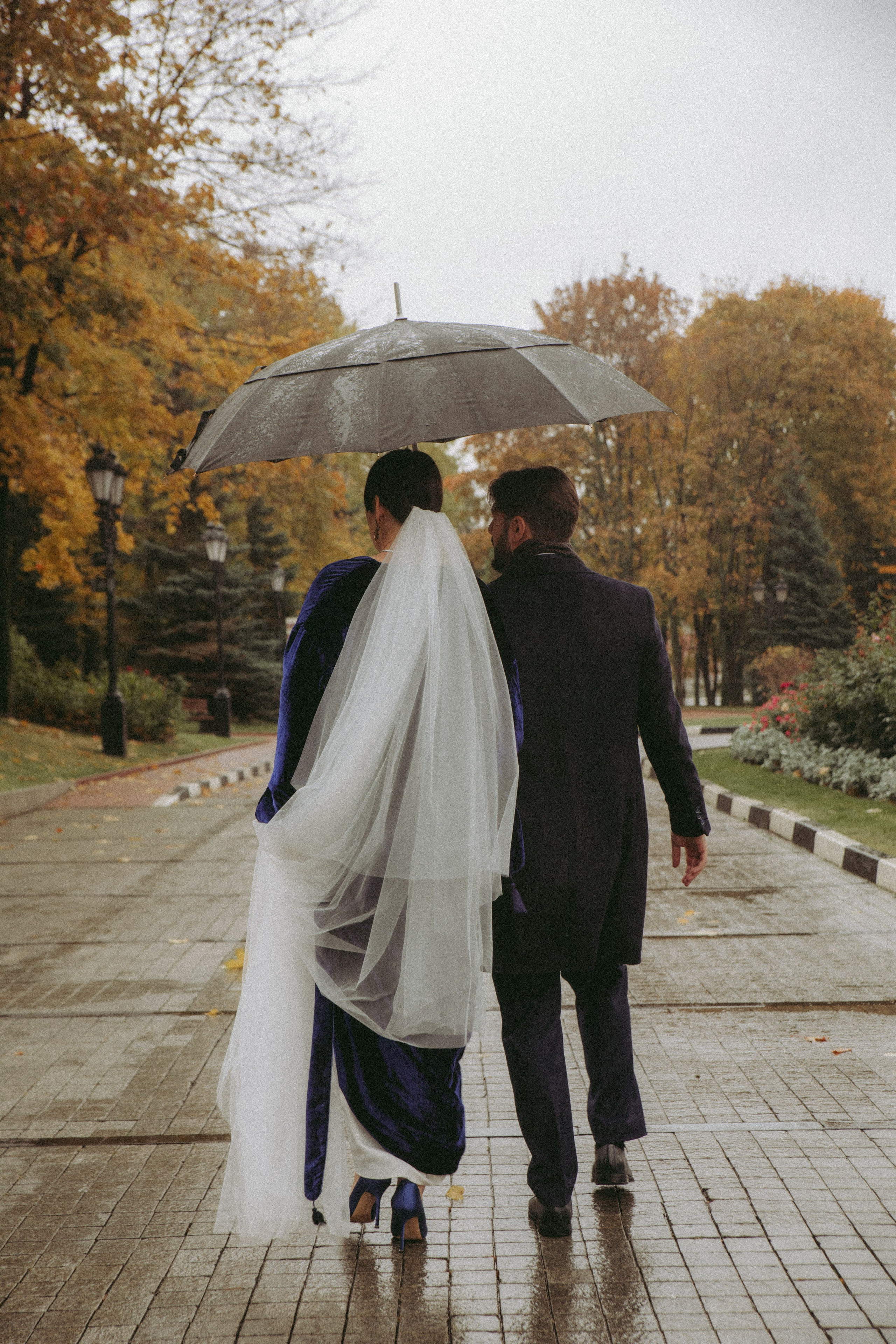 Weddings. Продюсер