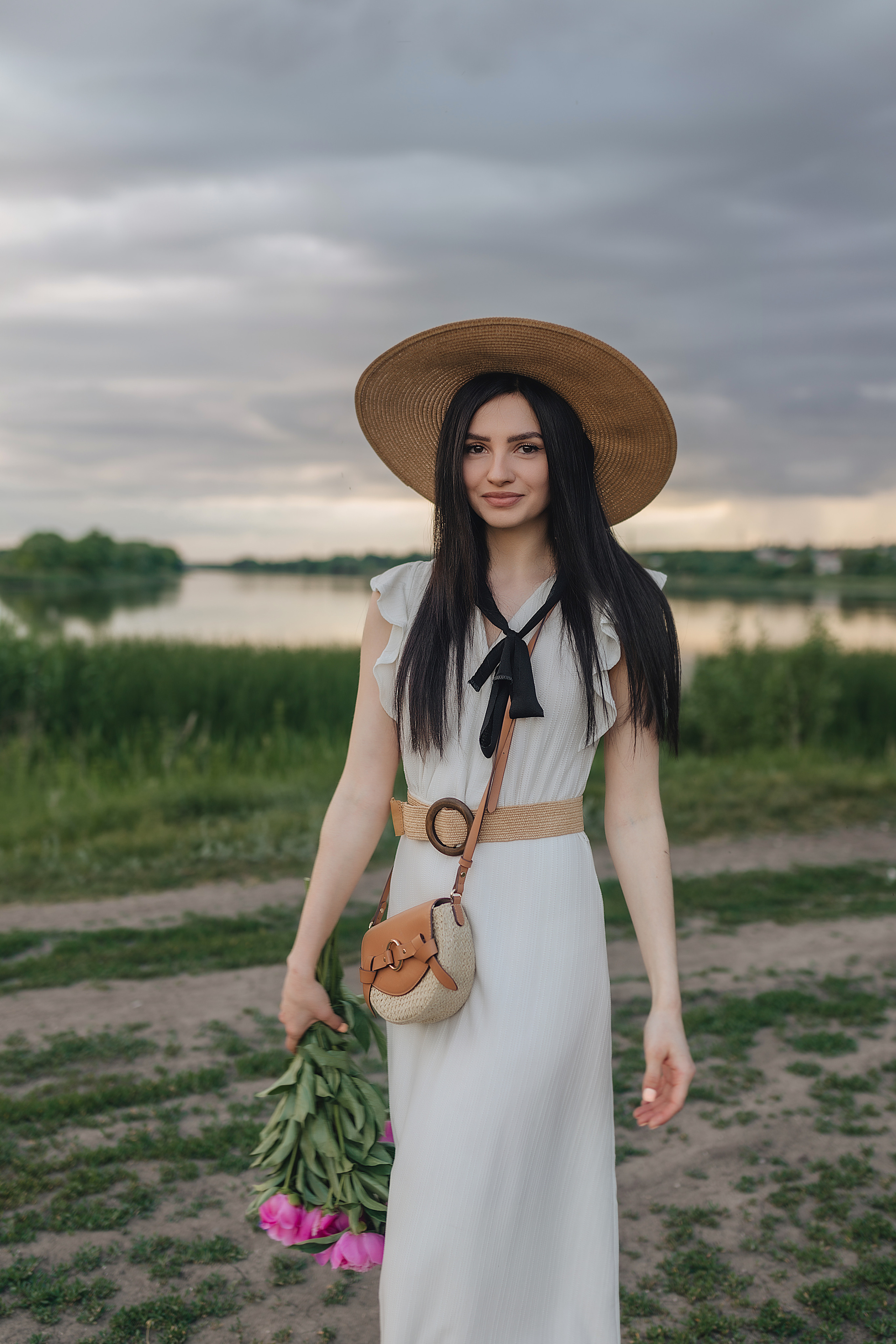 Татьяна | Съемка с пионами. Фотограф Карина Шмулёва. Воронеж и область