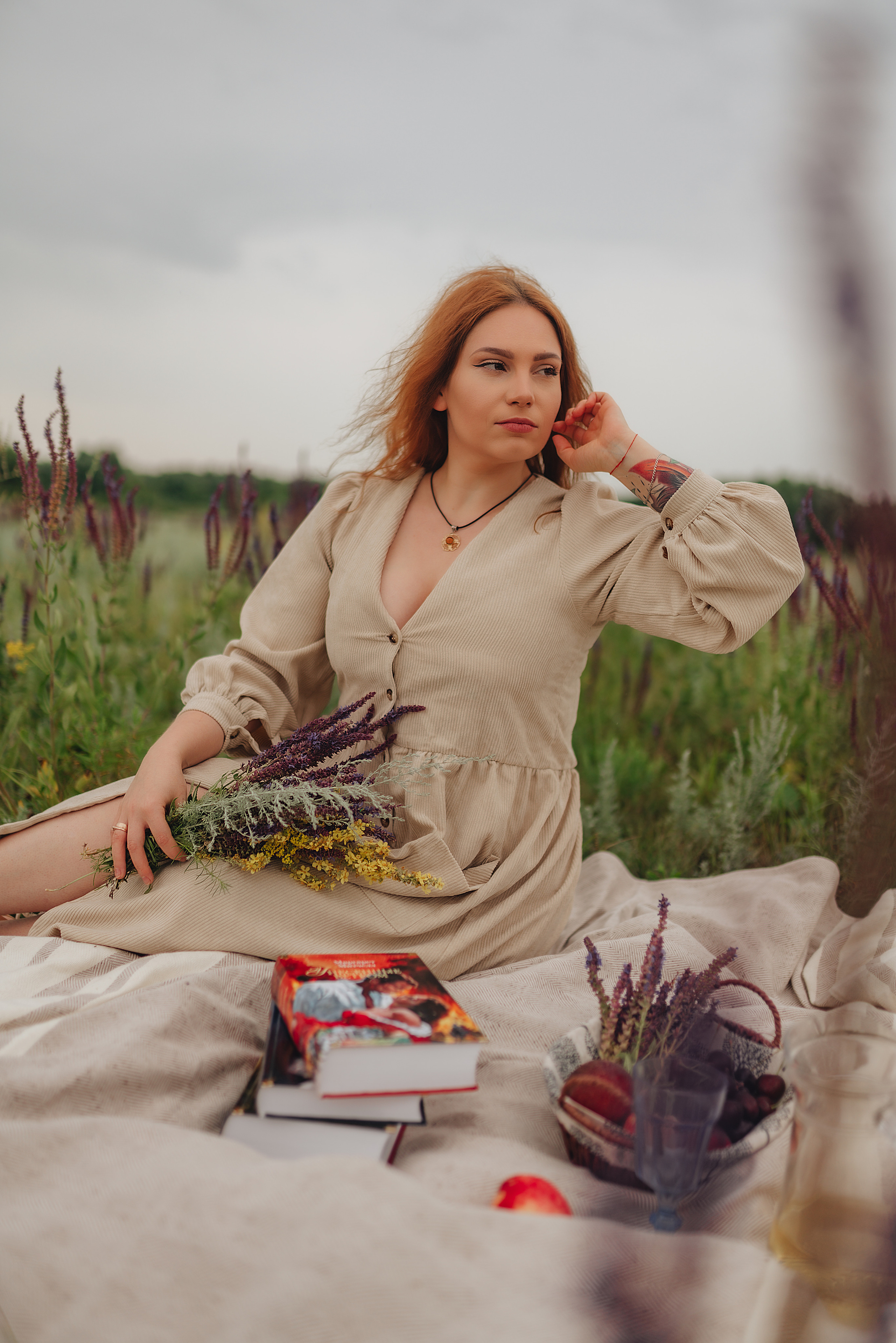 Надежда | Съемка в поле. Фотограф Карина Шмулёва. Воронеж и область