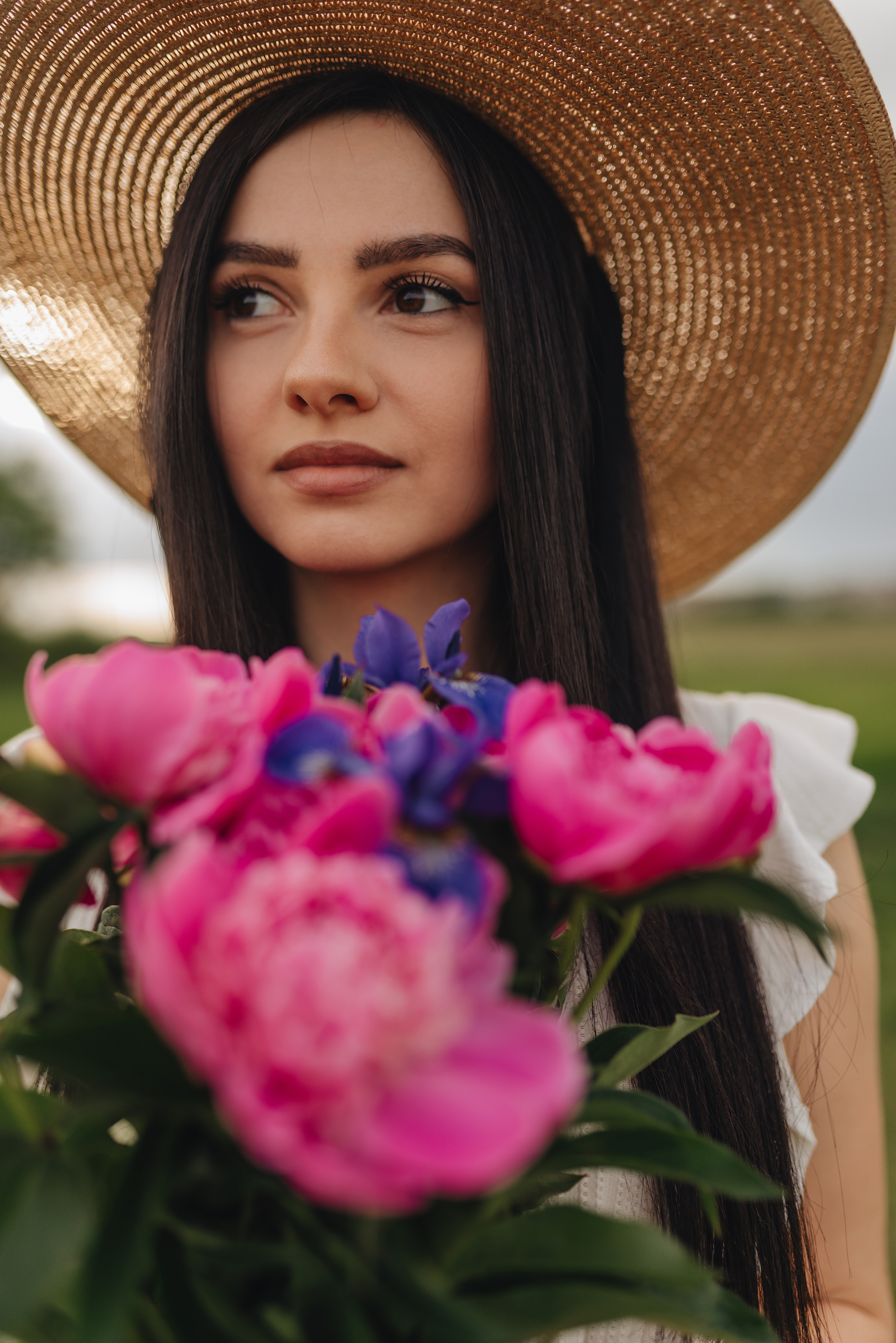 Татьяна | Съемка с пионами. Фотограф Карина Шмулёва. Воронеж и область