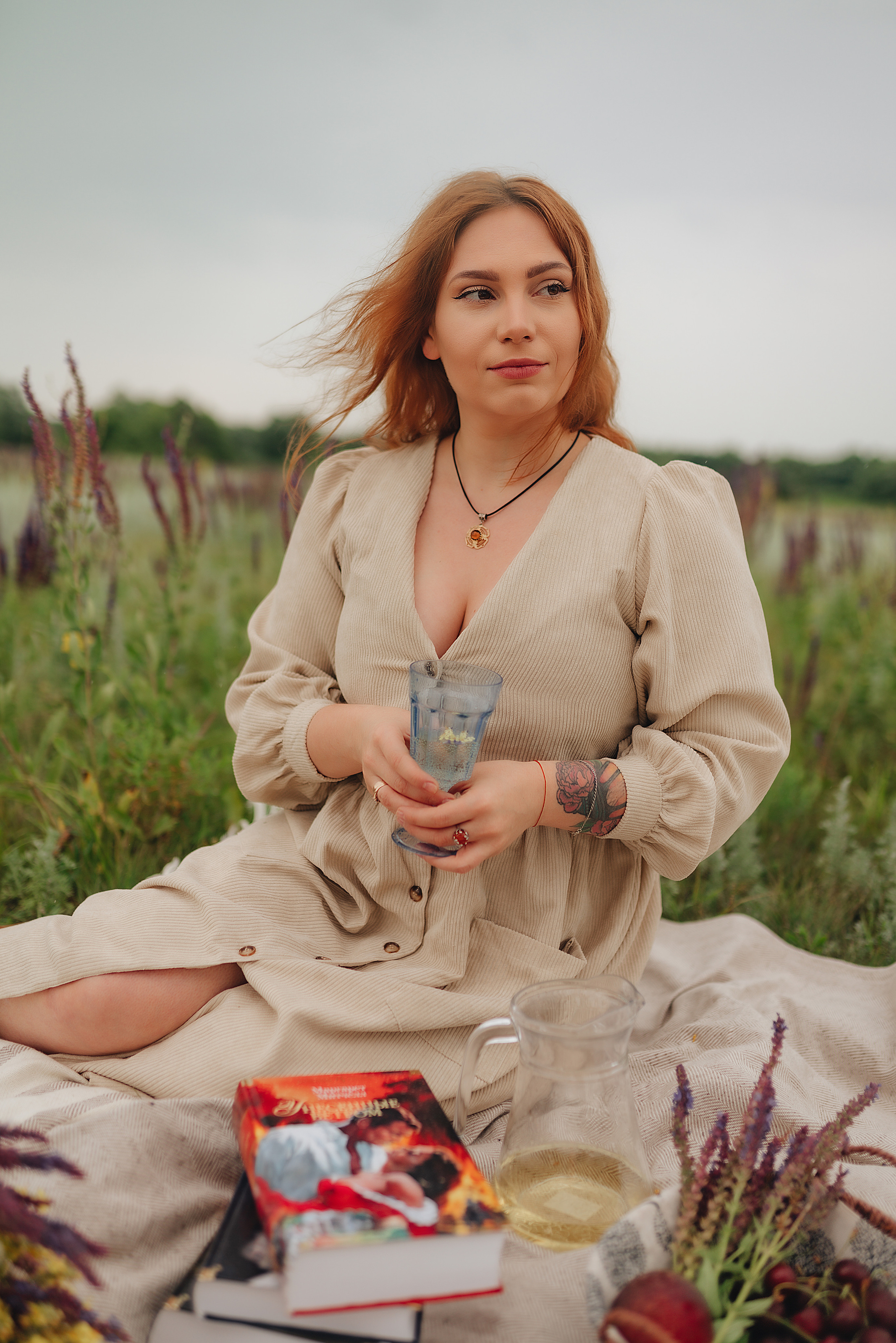 Надежда | Съемка в поле. Фотограф Карина Шмулёва. Воронеж и область