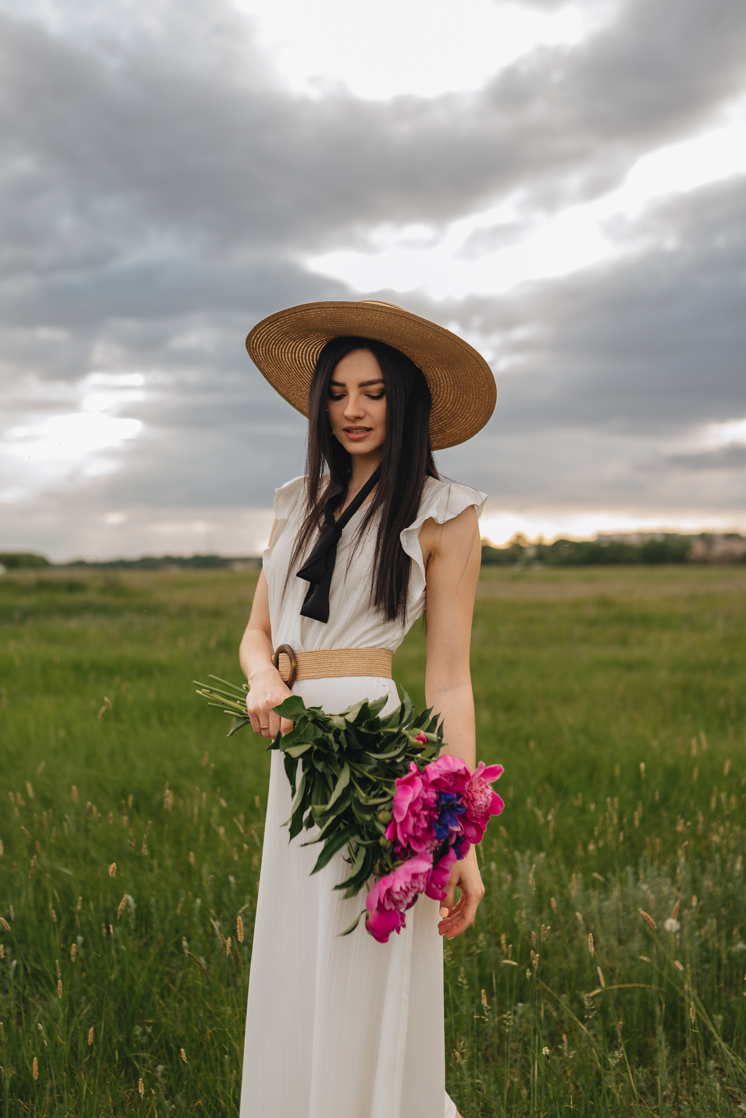 Татьяна | Съемка с пионами. Фотограф Карина Шмулёва. Воронеж и область