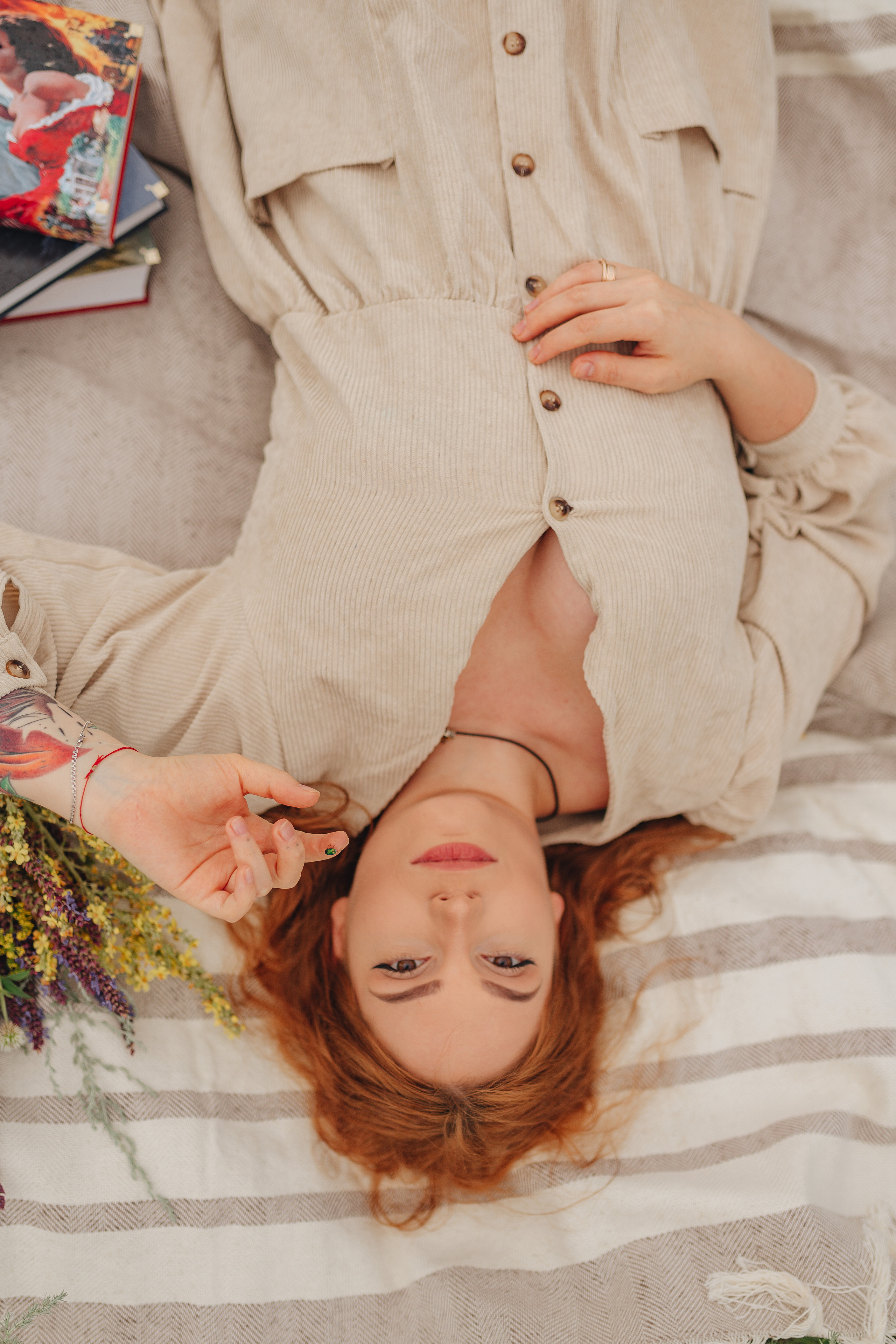 Надежда | Съемка в поле. Фотограф Карина Шмулёва. Воронеж и область