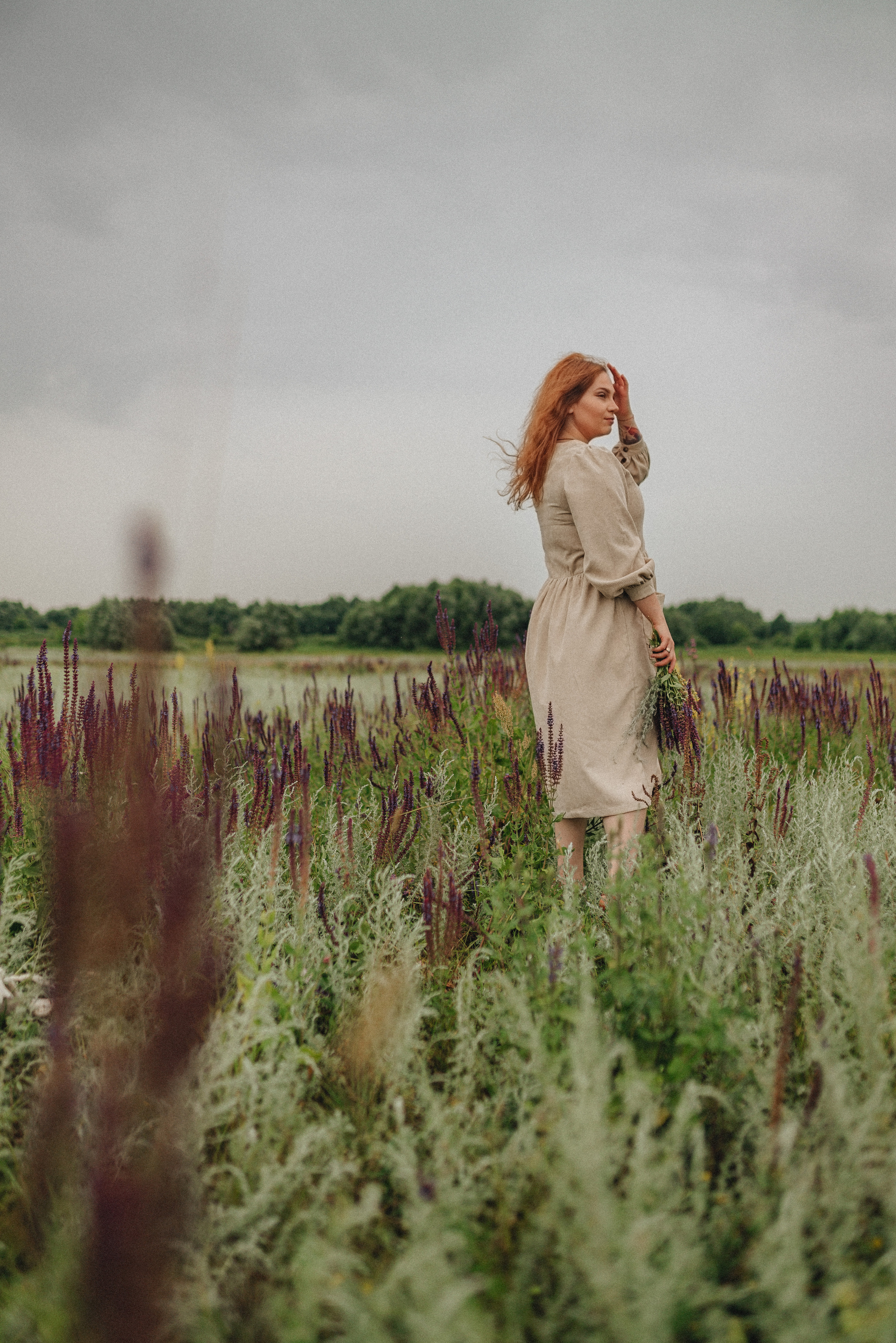 Надежда | Съемка в поле. Фотограф Карина Шмулёва. Воронеж и область