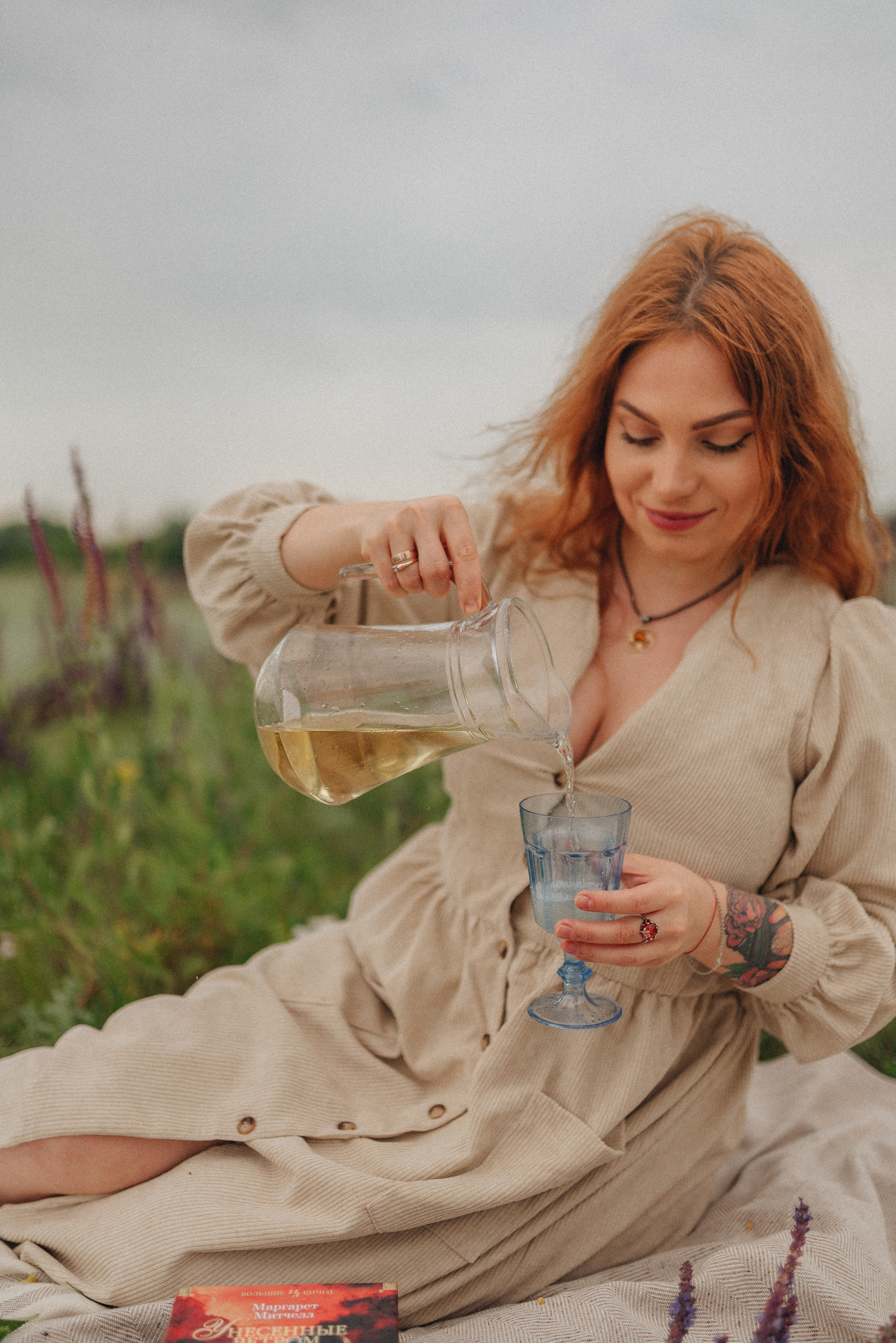 Надежда | Съемка в поле. Фотограф Карина Шмулёва. Воронеж и область