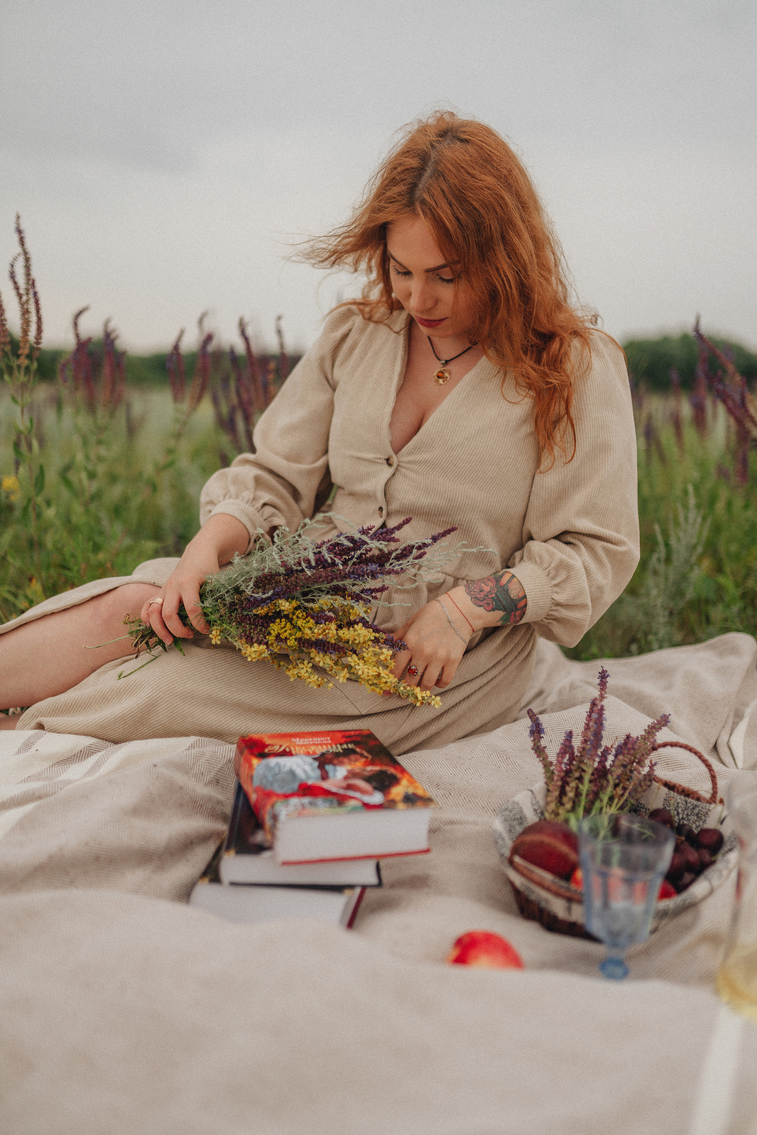 Надежда | Съемка в поле. Фотограф Карина Шмулёва. Воронеж и область