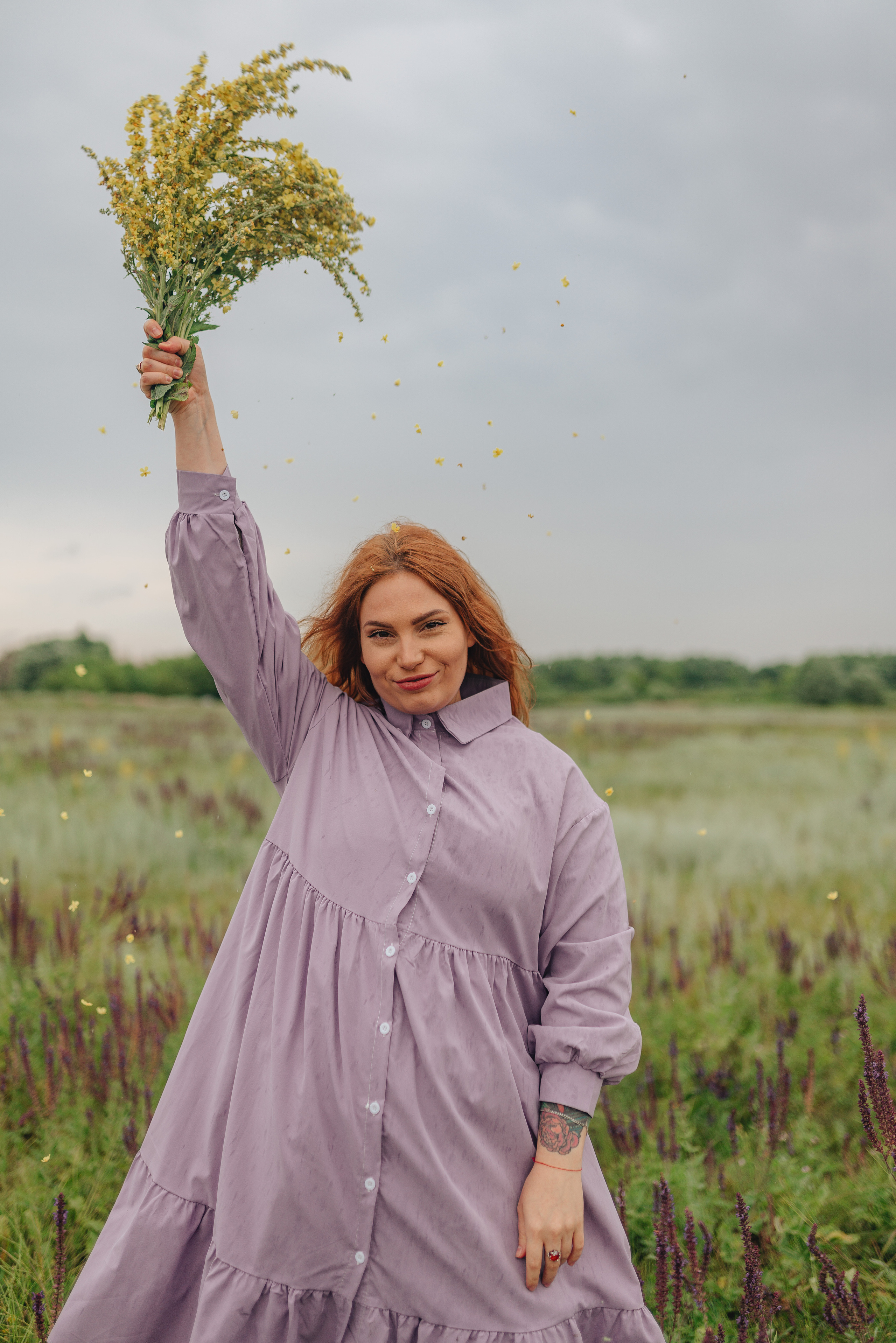 Надежда | Съемка в поле. Фотограф Карина Шмулёва. Воронеж и область
