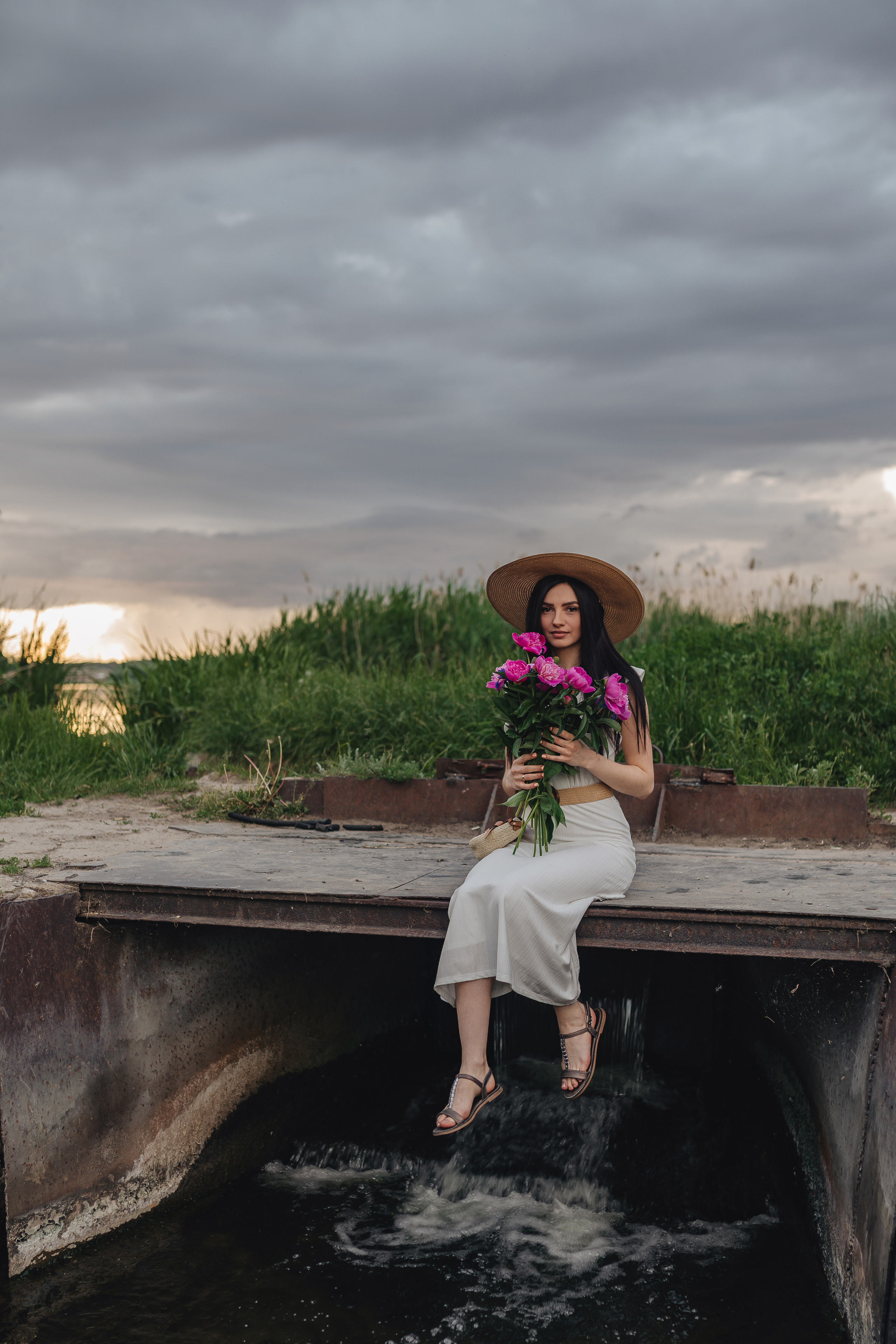 Татьяна | Съемка с пионами. Фотограф Карина Шмулёва. Воронеж и область