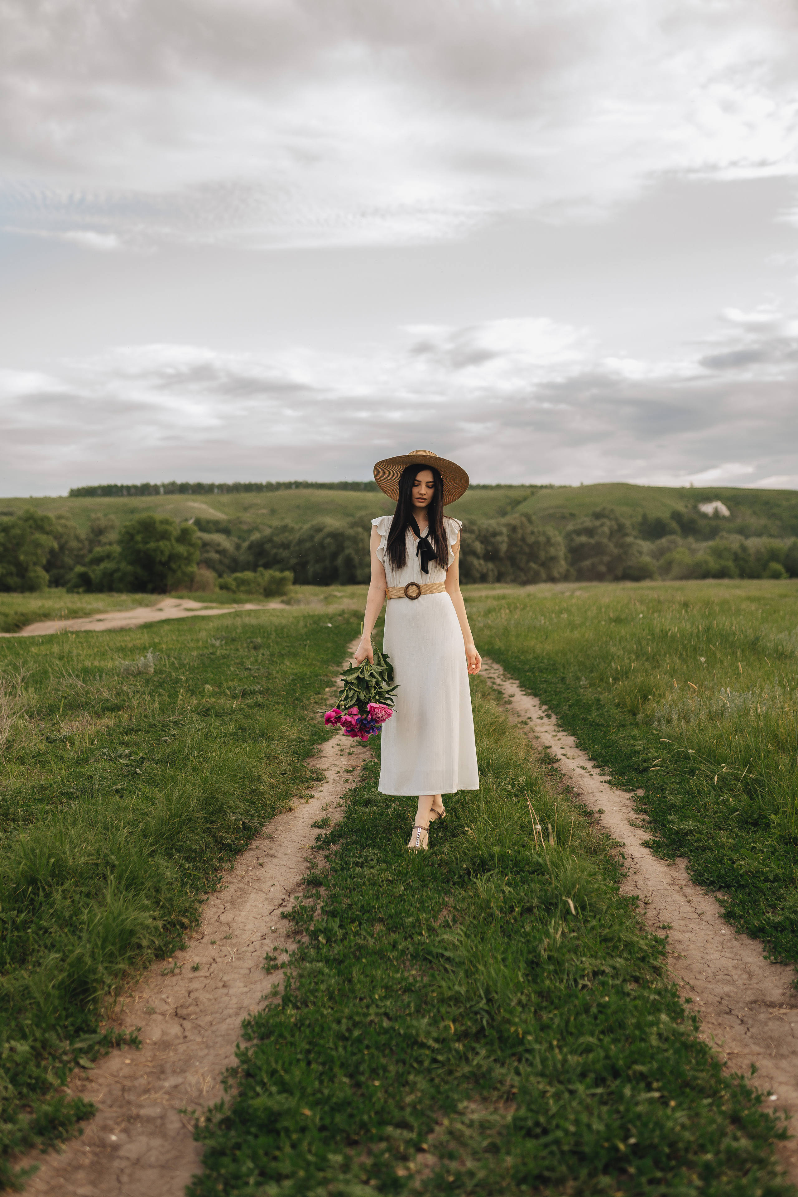Татьяна | Съемка с пионами. Фотограф Карина Шмулёва. Воронеж и область