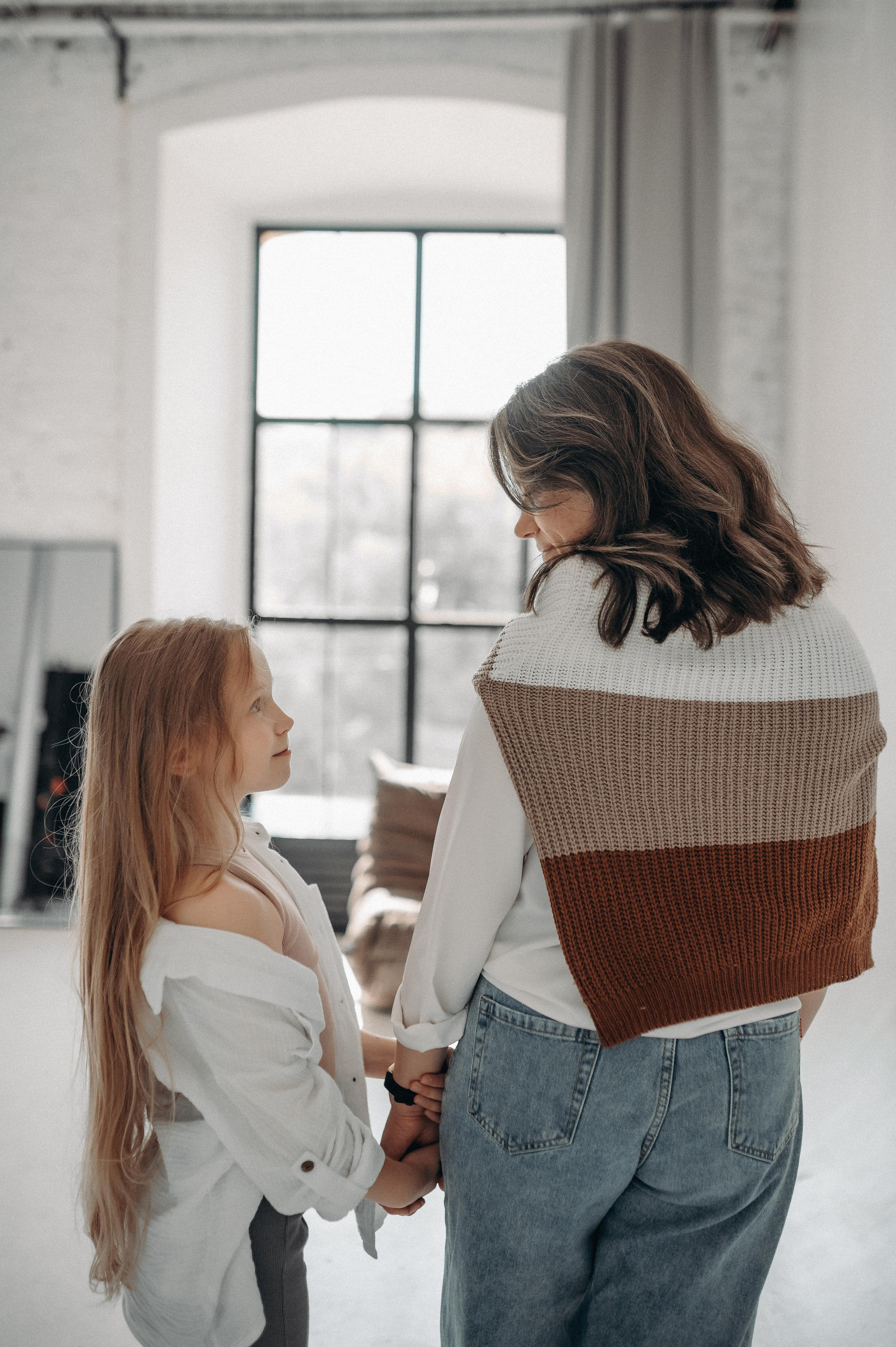 Юля и Илария. Главная