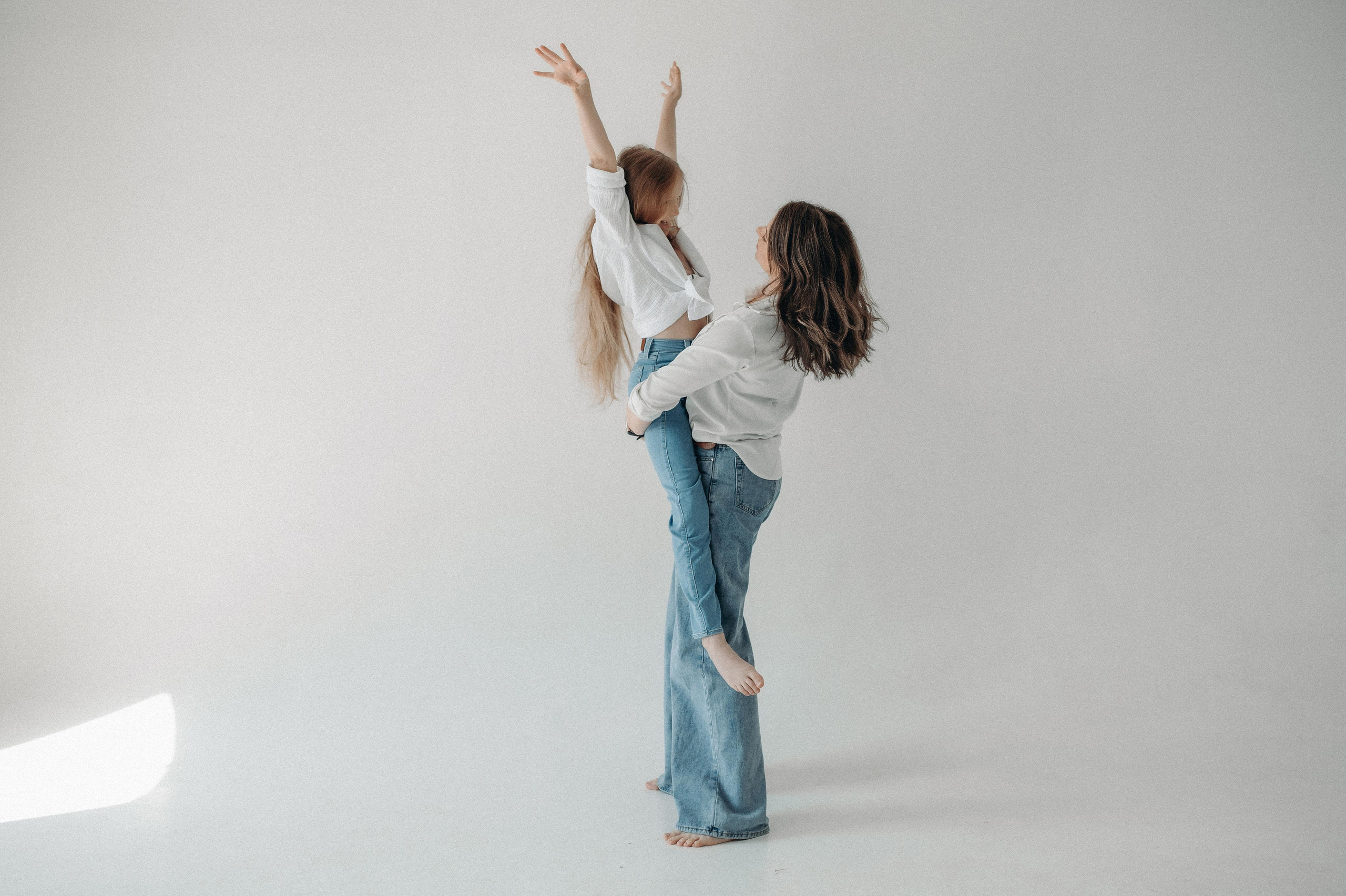 Юля и Илария. Главная