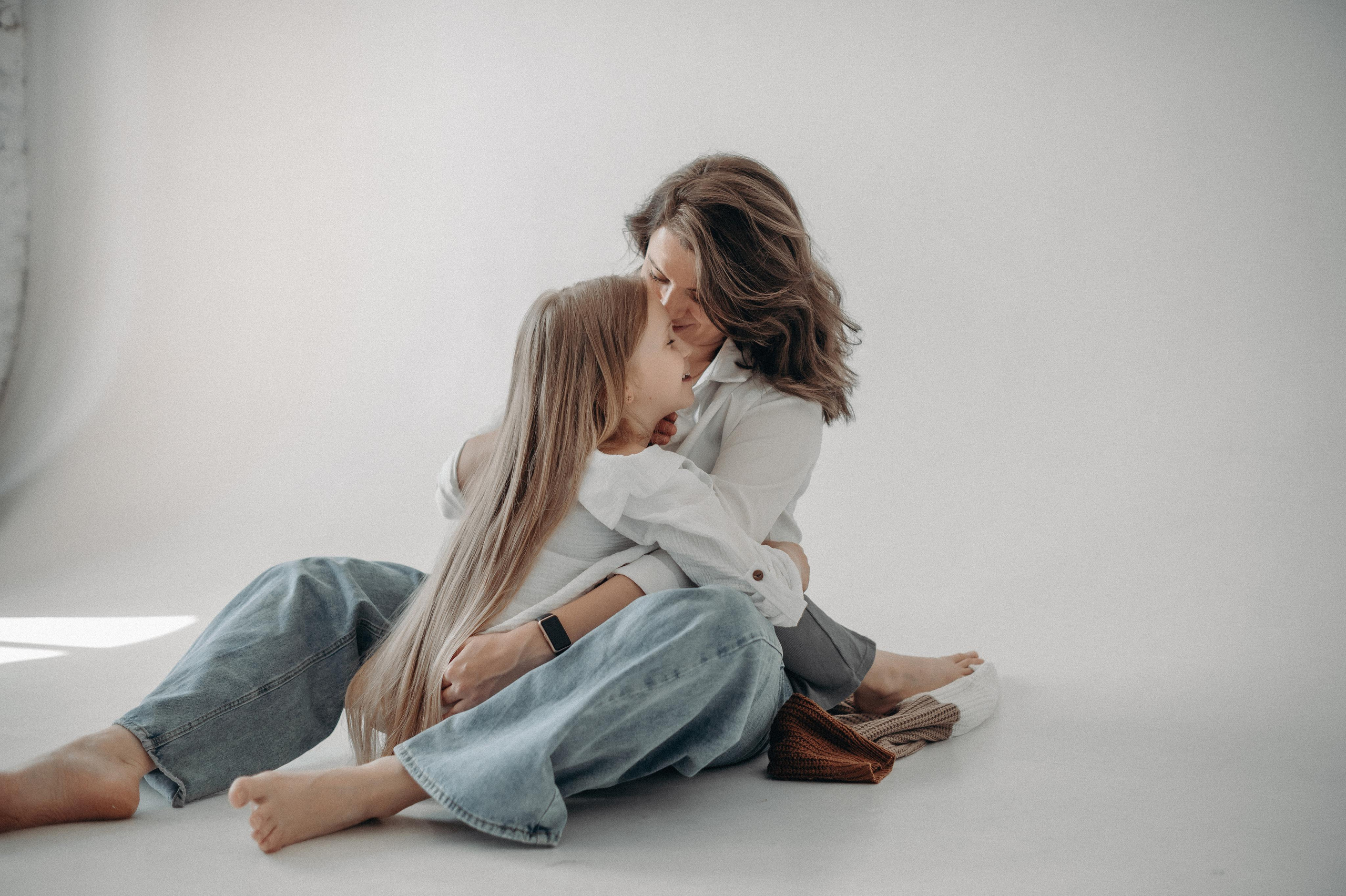 Юля и Илария. Главная