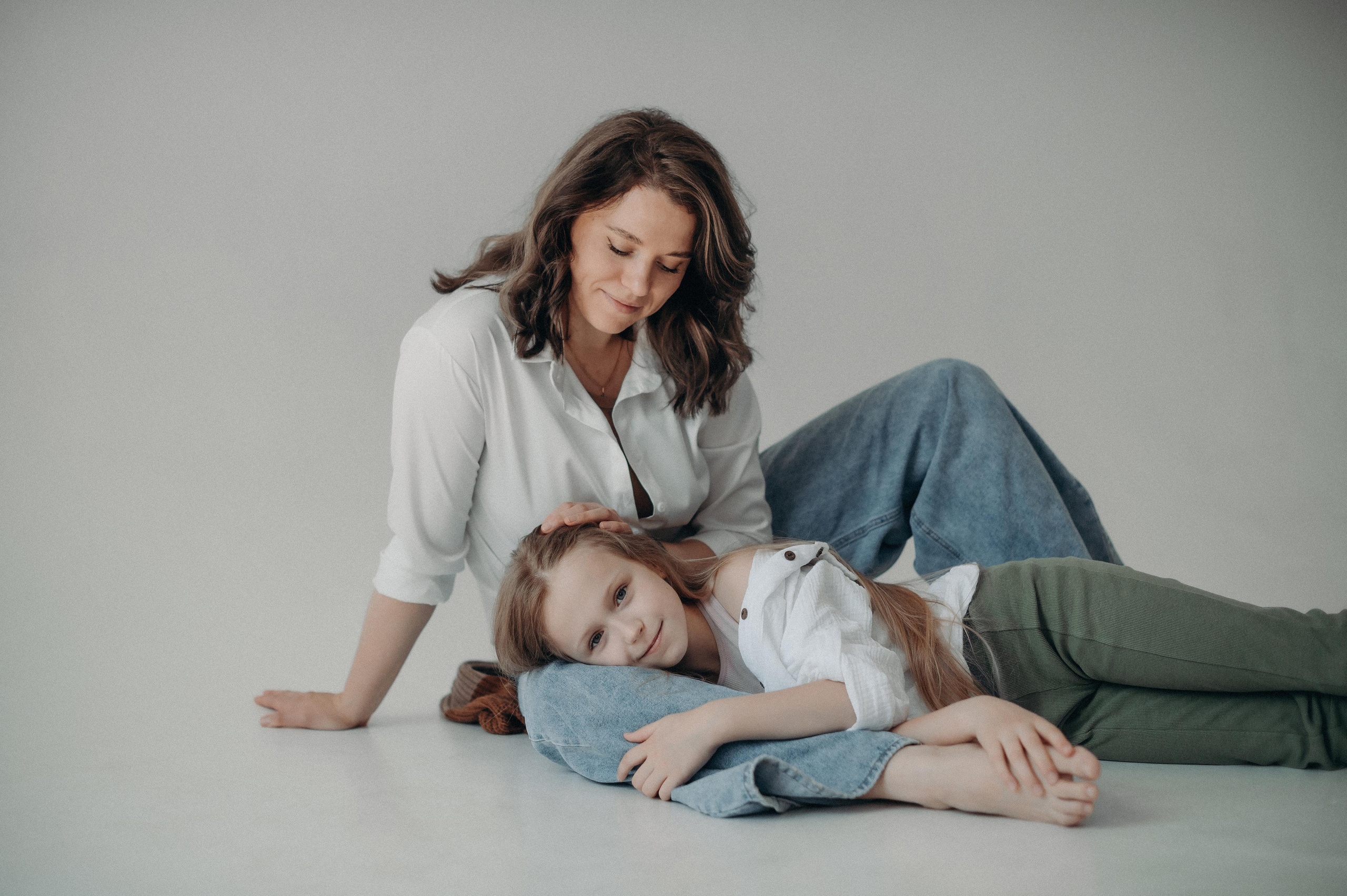 Юля и Илария. Главная