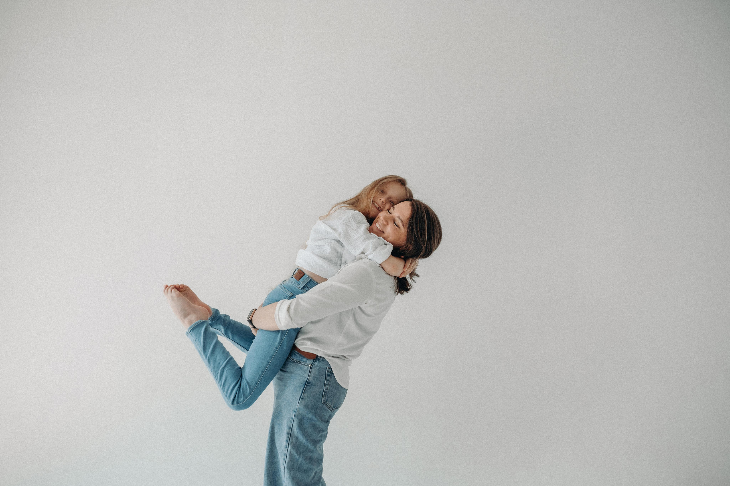 Юля и Илария. Главная