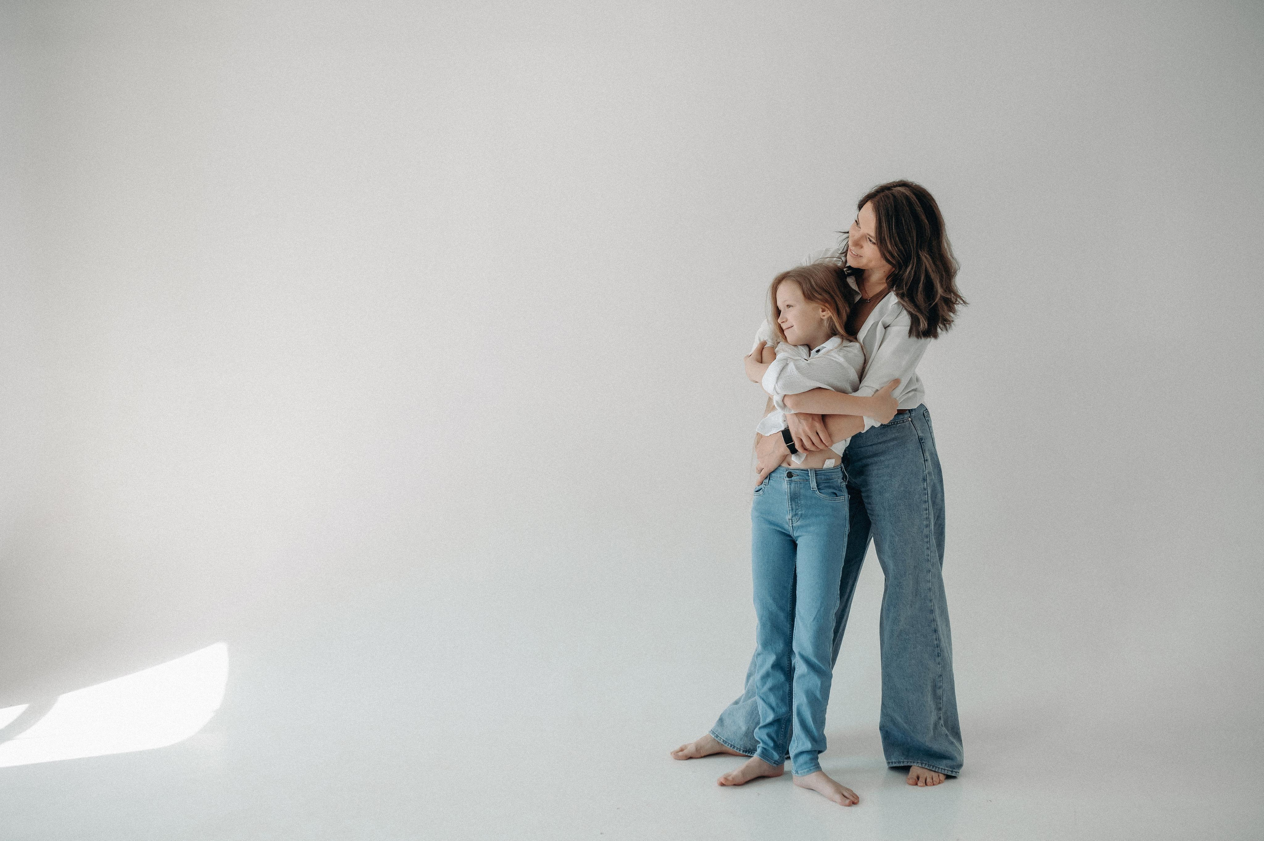 Юля и Илария. Главная