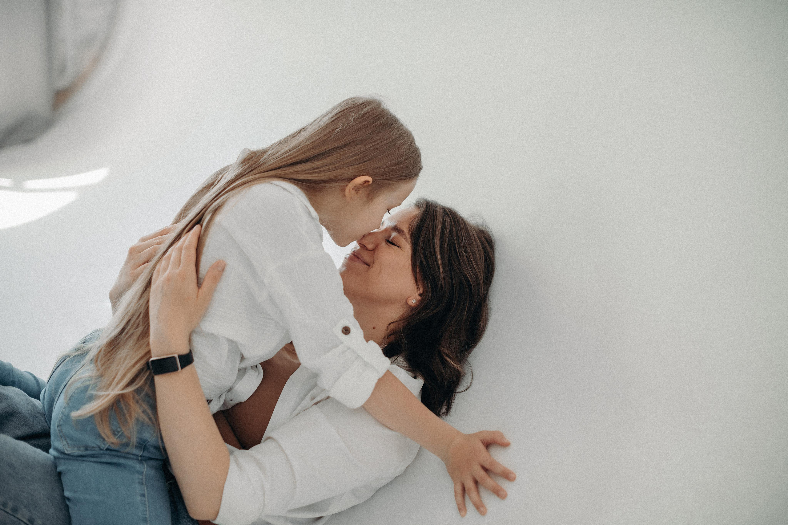 Юля и Илария. Главная