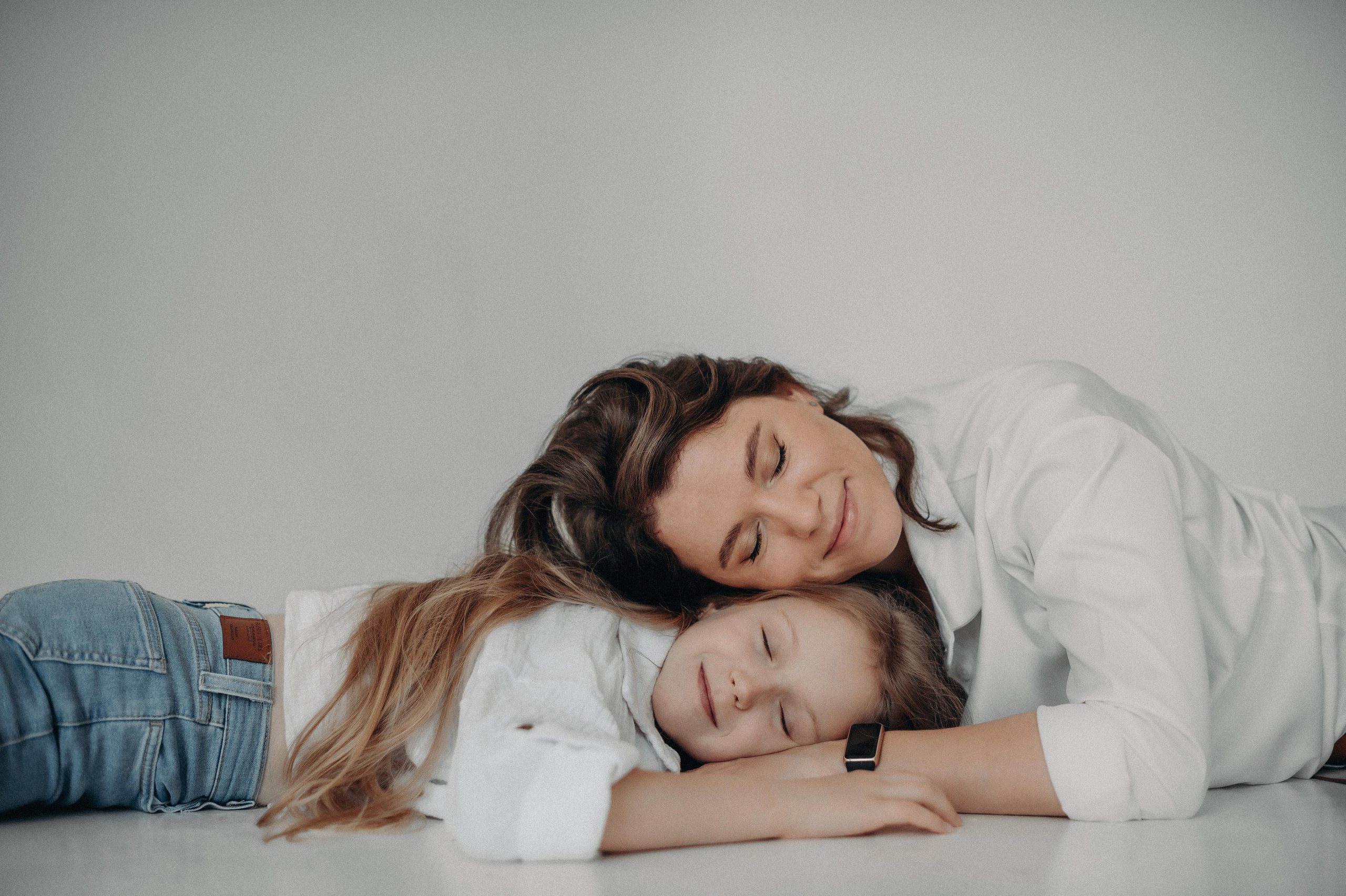 Юля и Илария. Главная