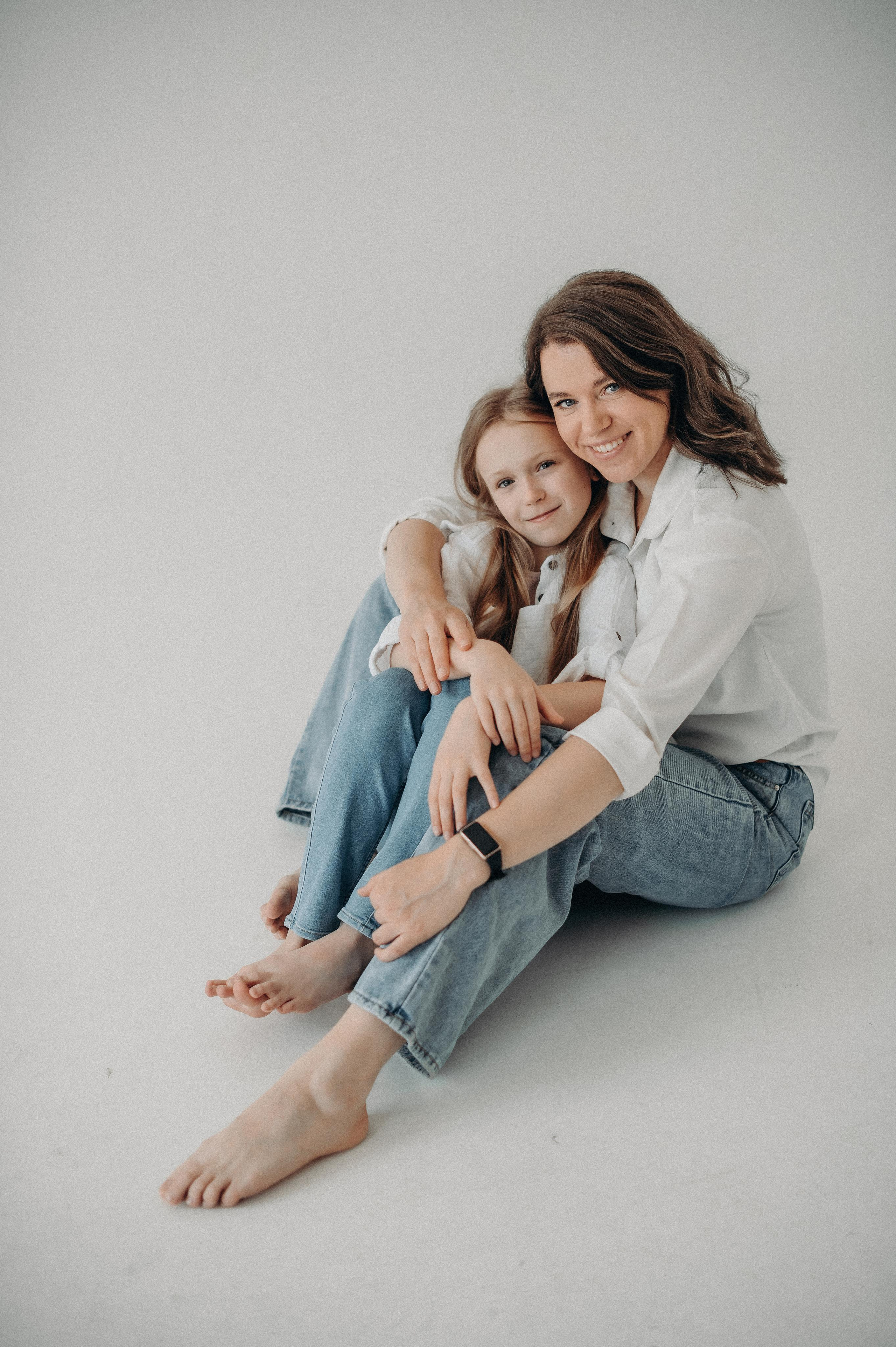 Юля и Илария. Главная