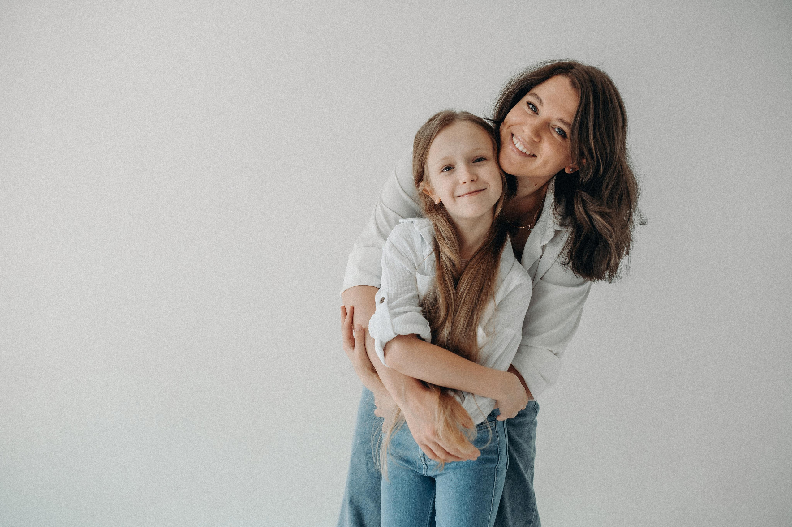 Юля и Илария. Главная