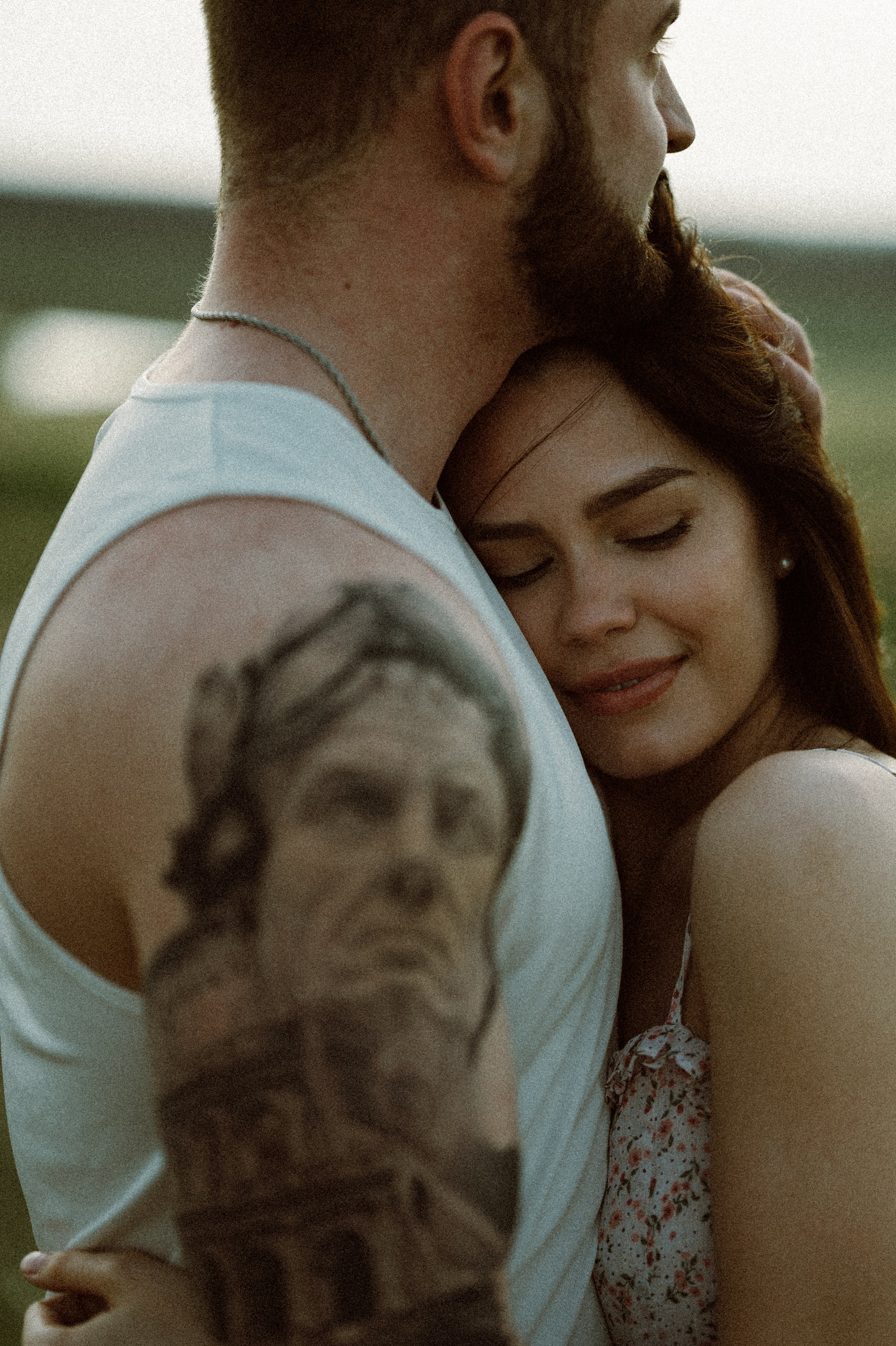 Фотосессия Love Story. Фотограф в Барнауле Дарья Бутурлакина. Люби.Цени.Касайся