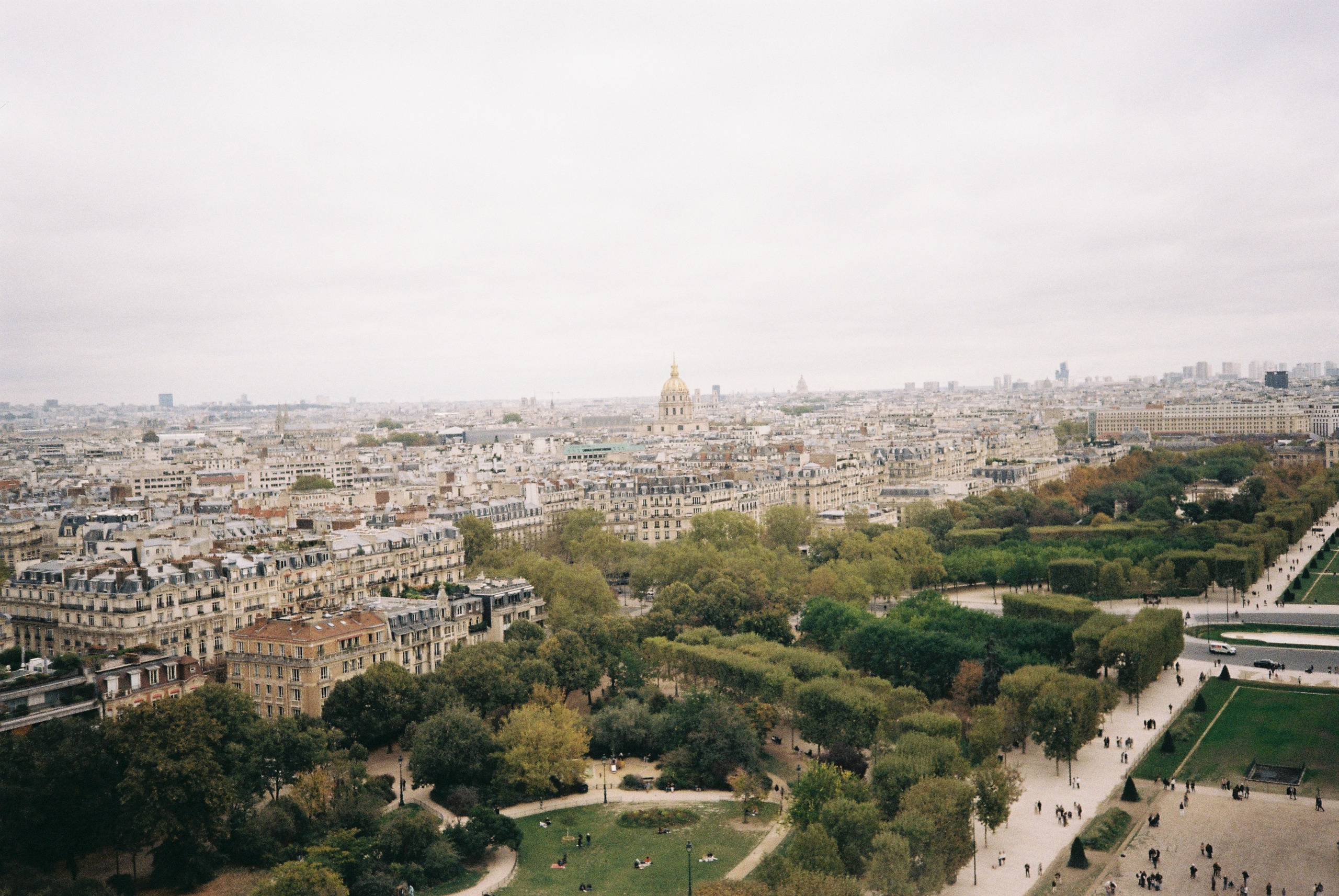 Пленка. Свадебный, репортажный и семейный фотограф в Москве Арина Зак
