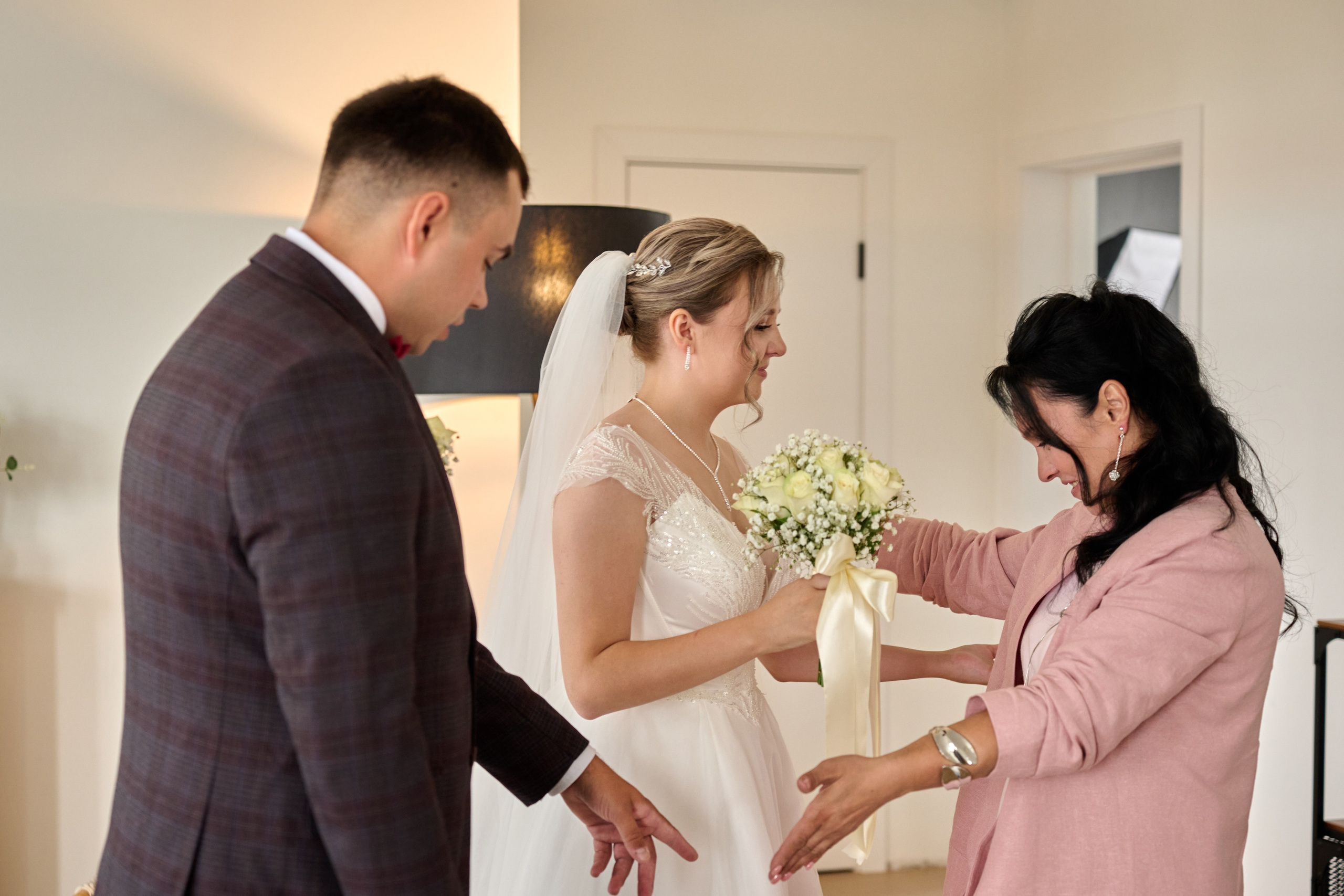 Свадебная фотосессия Ильи и Евгении в Старом Осколе. Профессиональный фотограф Старый Оскол, Губкин — свадьба, венчание, крещение, юбилей и день рождения